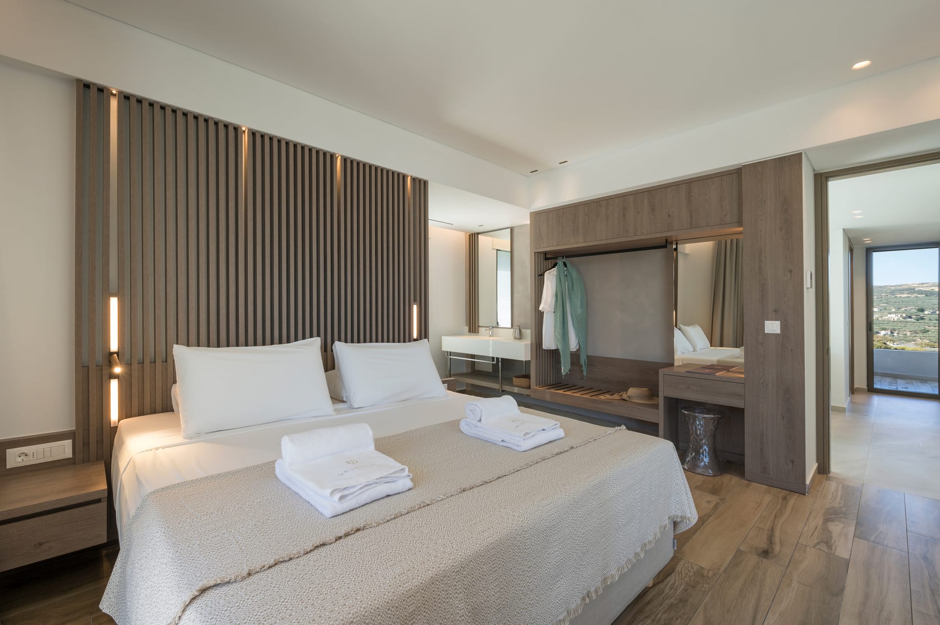 Five – Bedrooms Villa Majestic