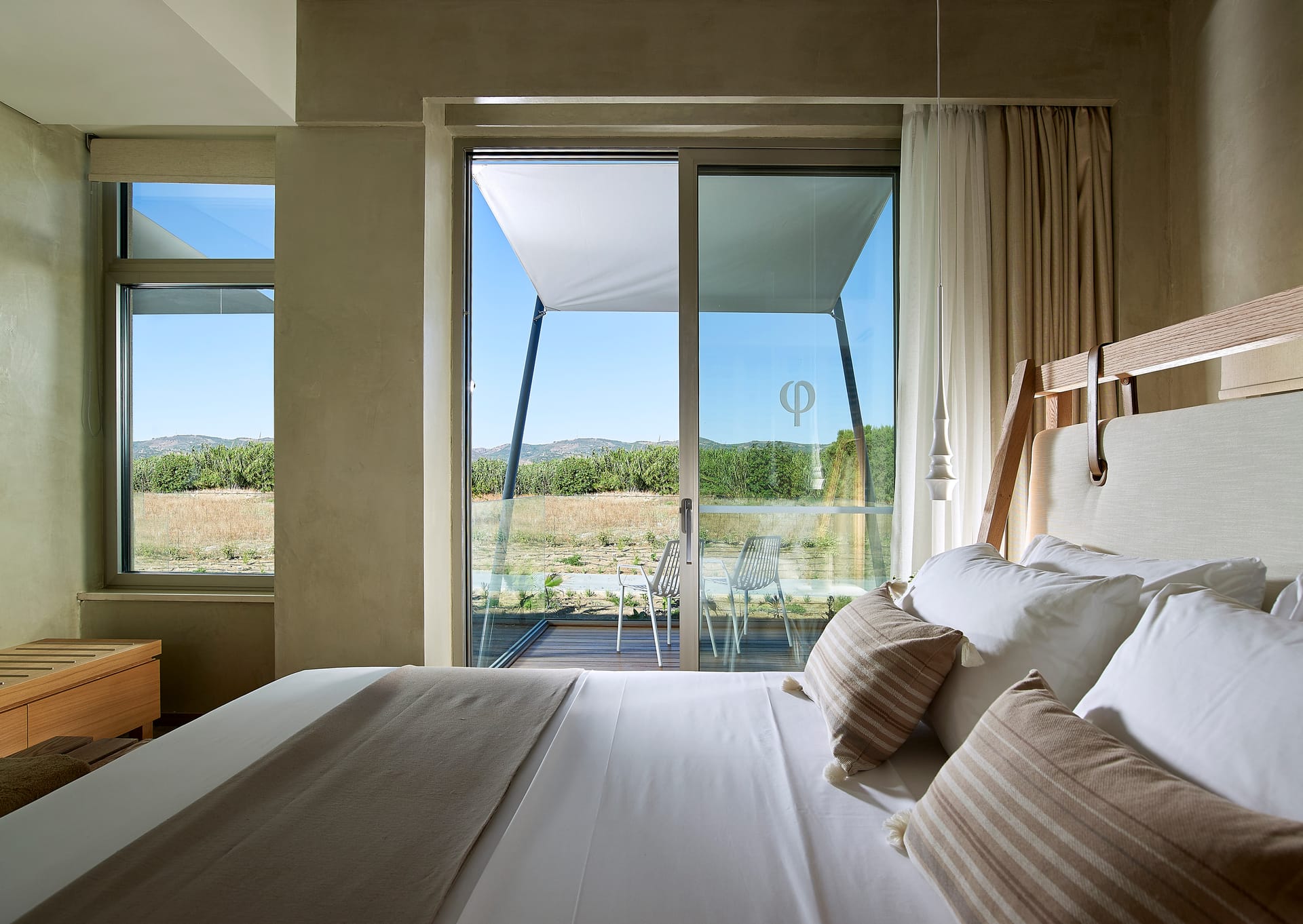 Six – Bedrooms Villa Votsalo