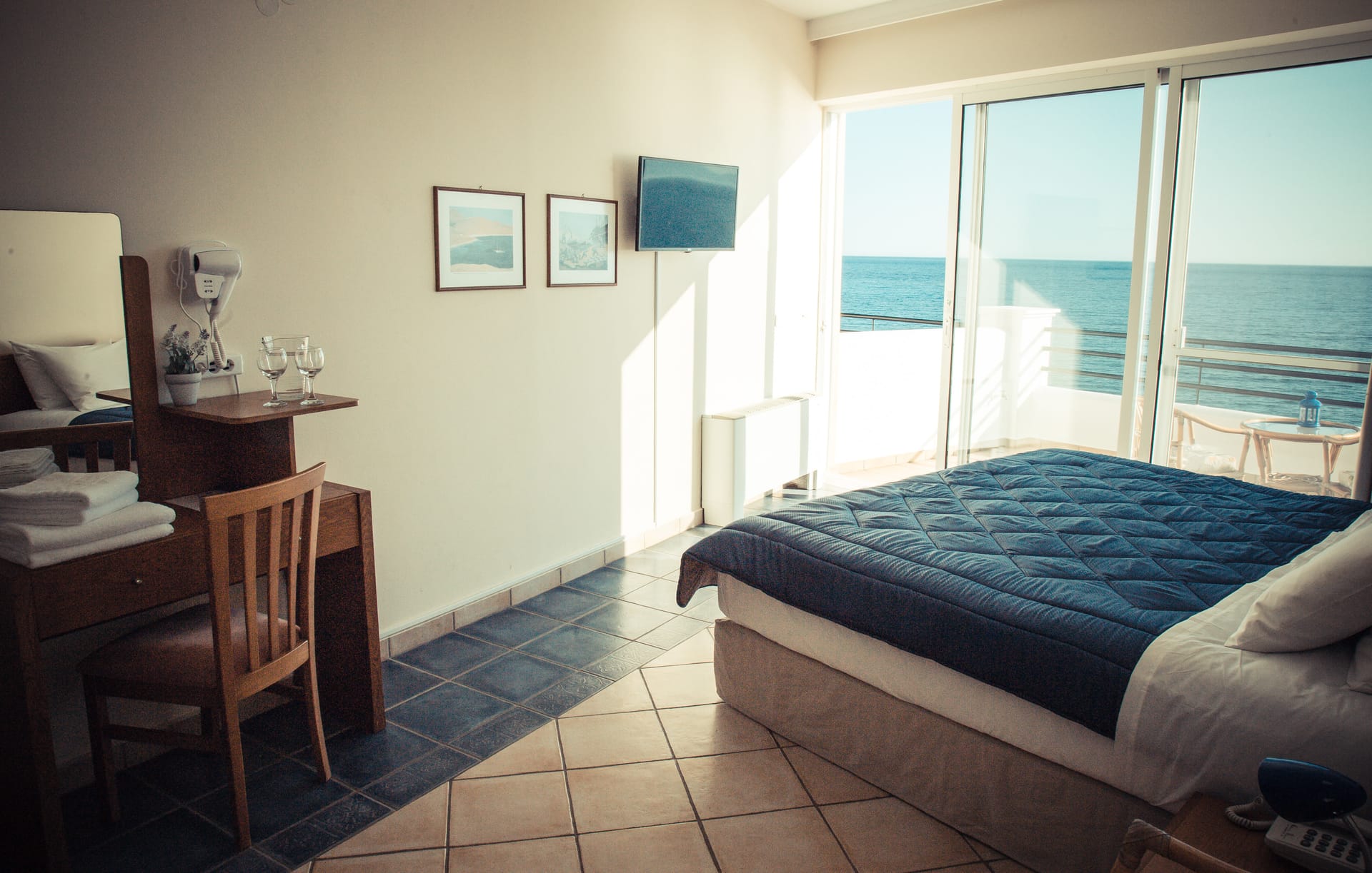 Residence with Sea View