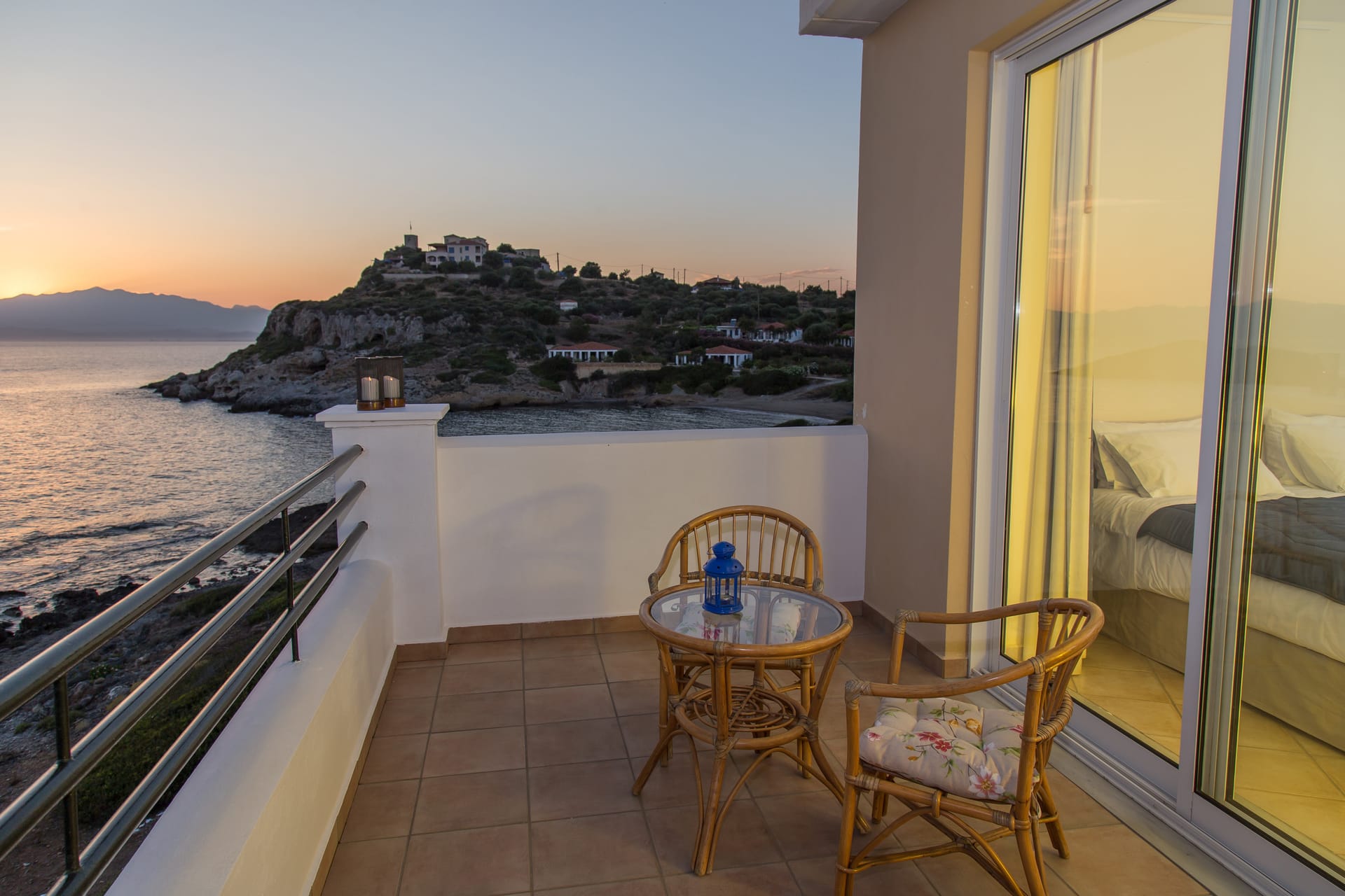 Residence with Sea View