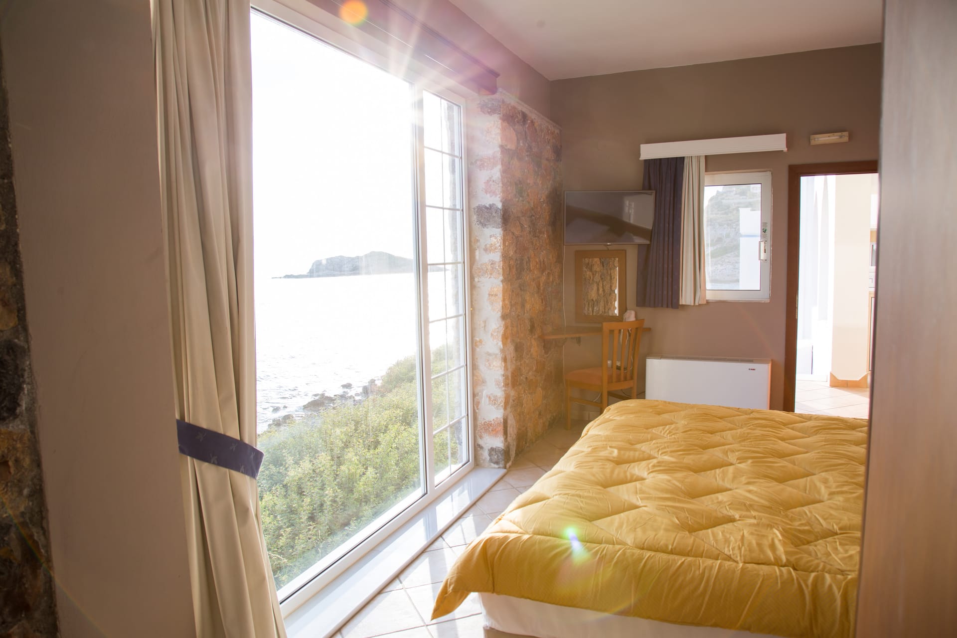 Family Seafront Apartment