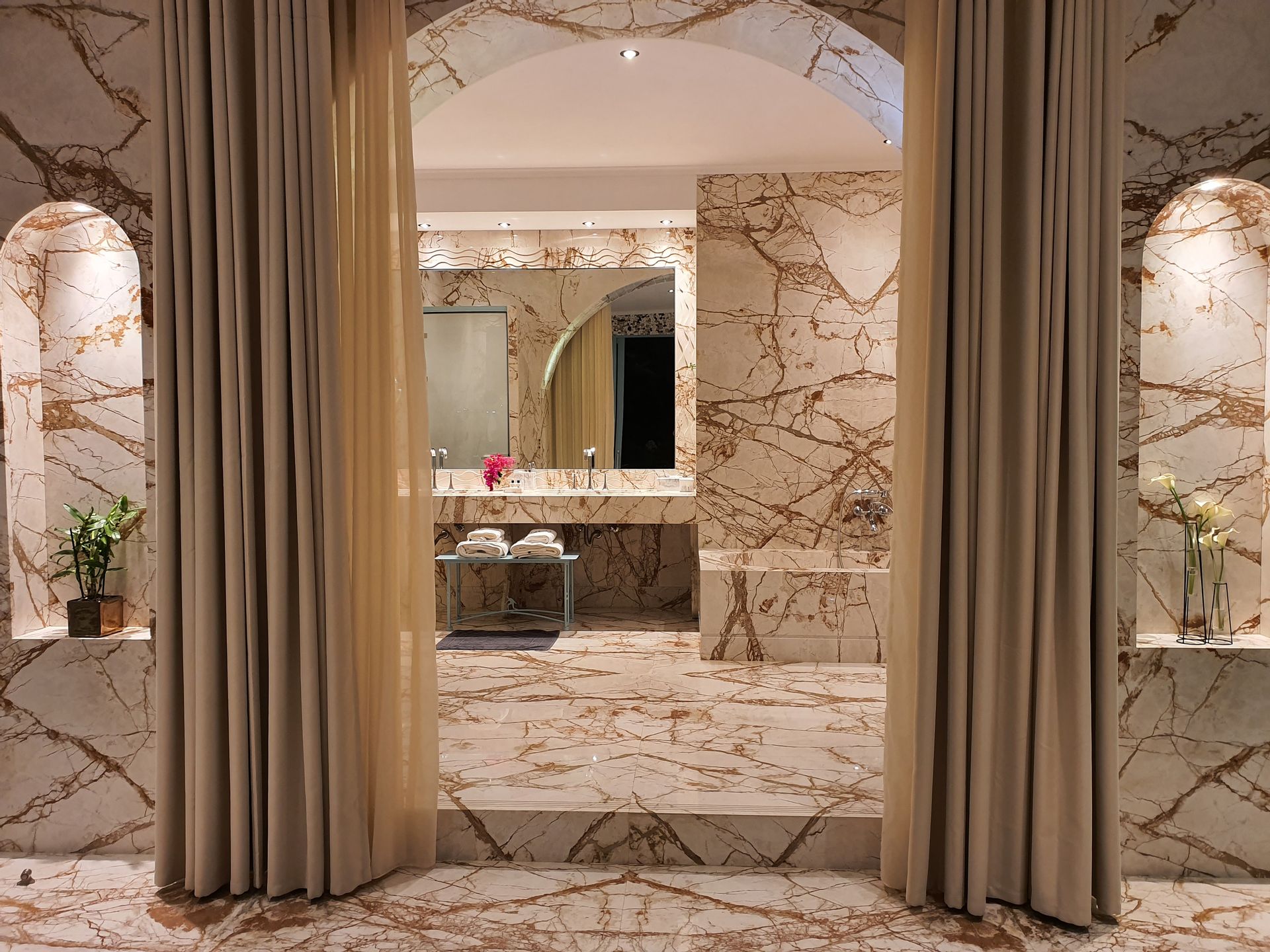 Sea View Suite