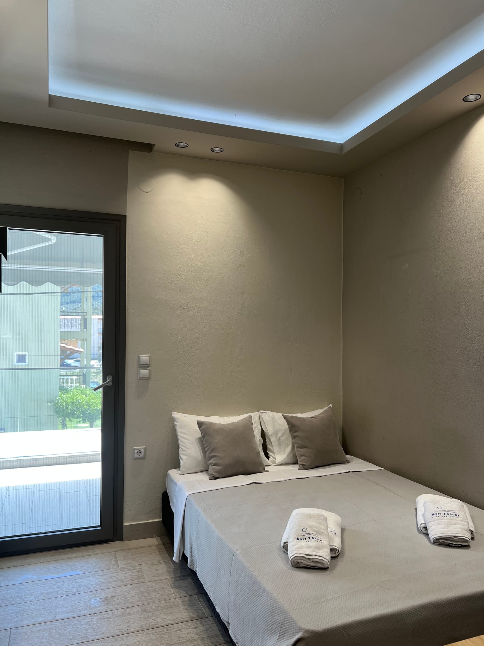 Two Bedroom Studio with Sea View