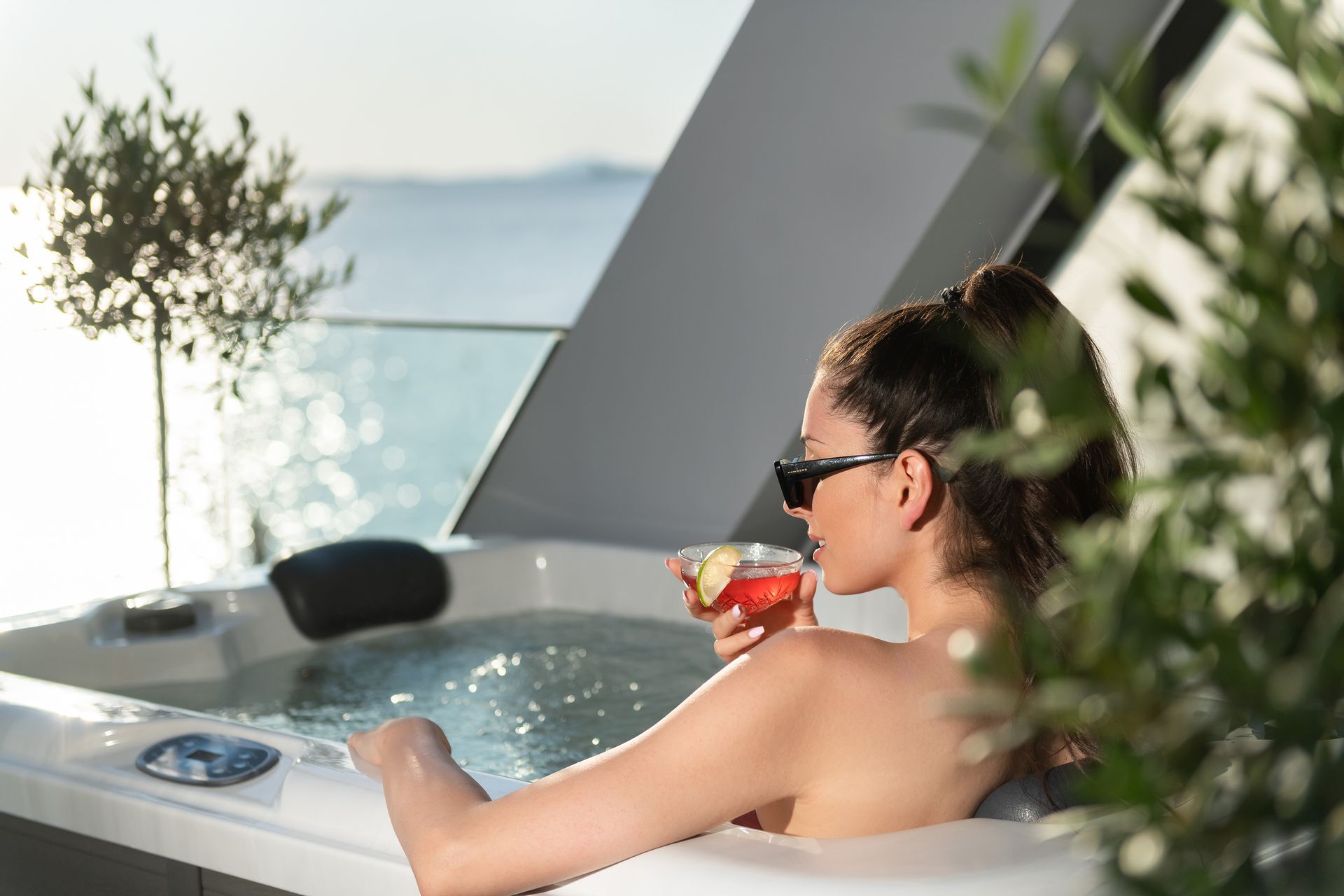 Junior Front Sea View with Jacuzzi