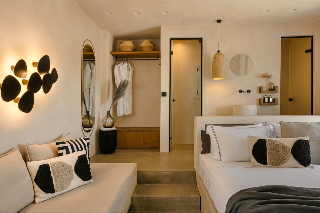 Panoramic Mini-Suite Sea View with hot tub