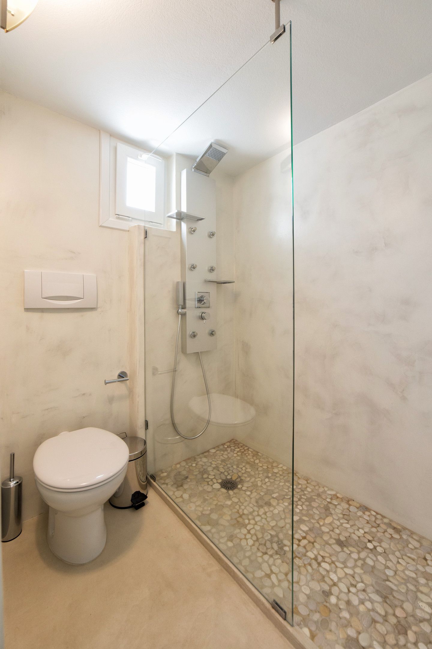 Luxury Suite with Sea View and Indoor Jacuzzi