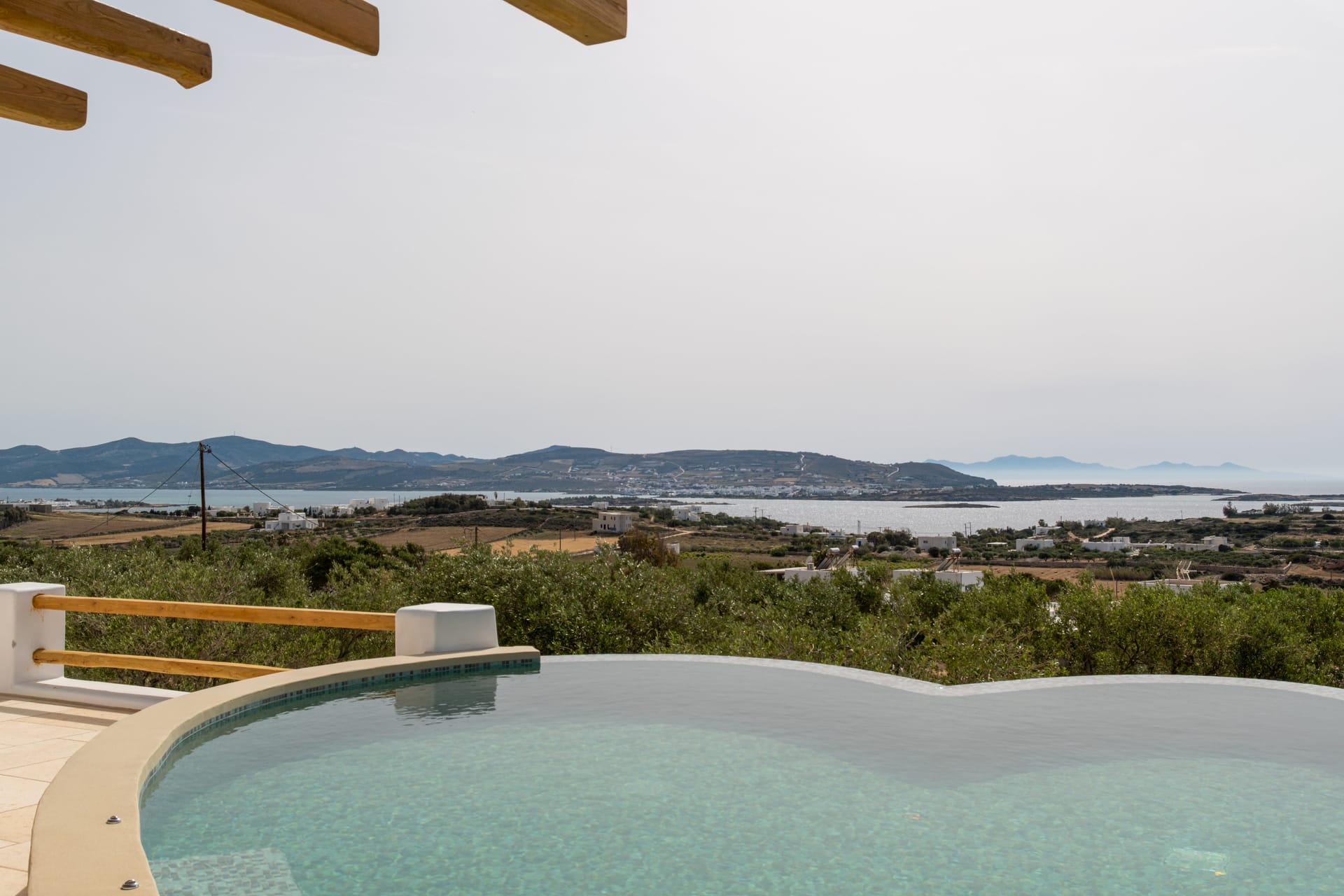 Heart Pool Suite with Sea View - ANNEX