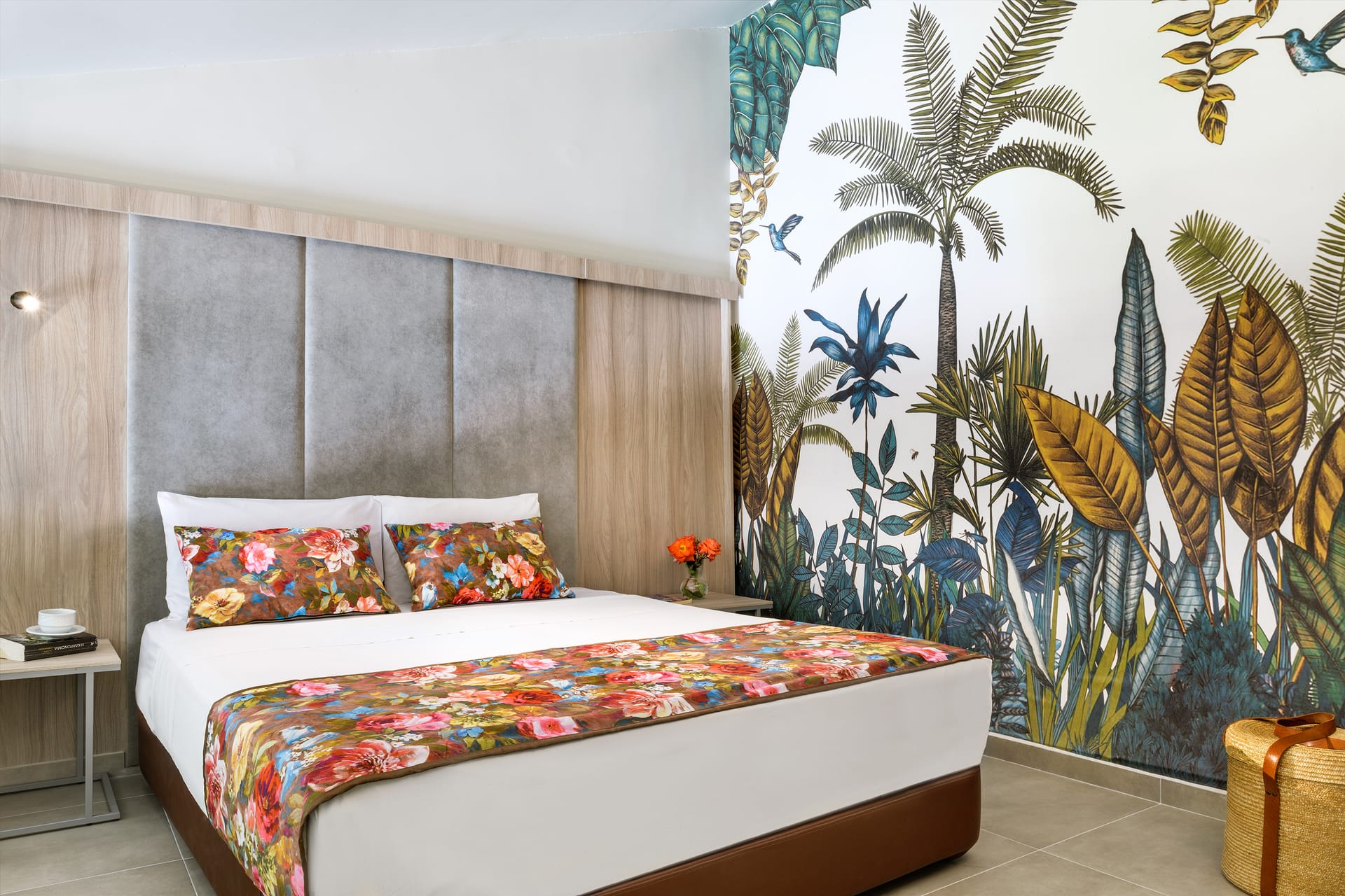 Junior Suite Open Plan with Garden View