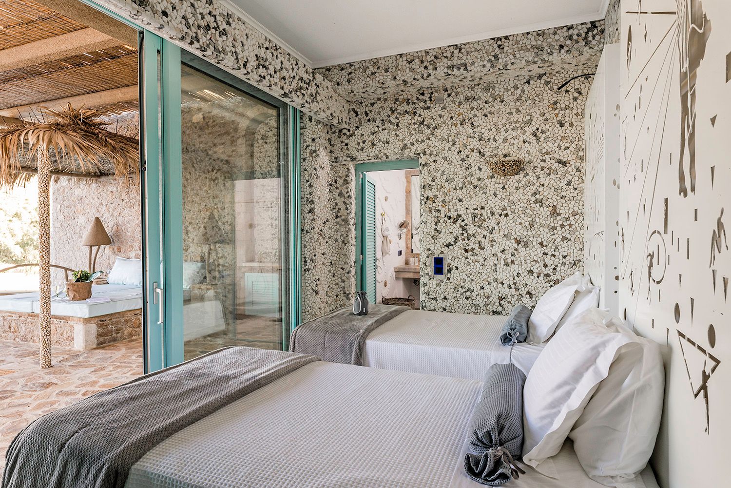 Echoes of Happiness | Two-Bedroom for 4