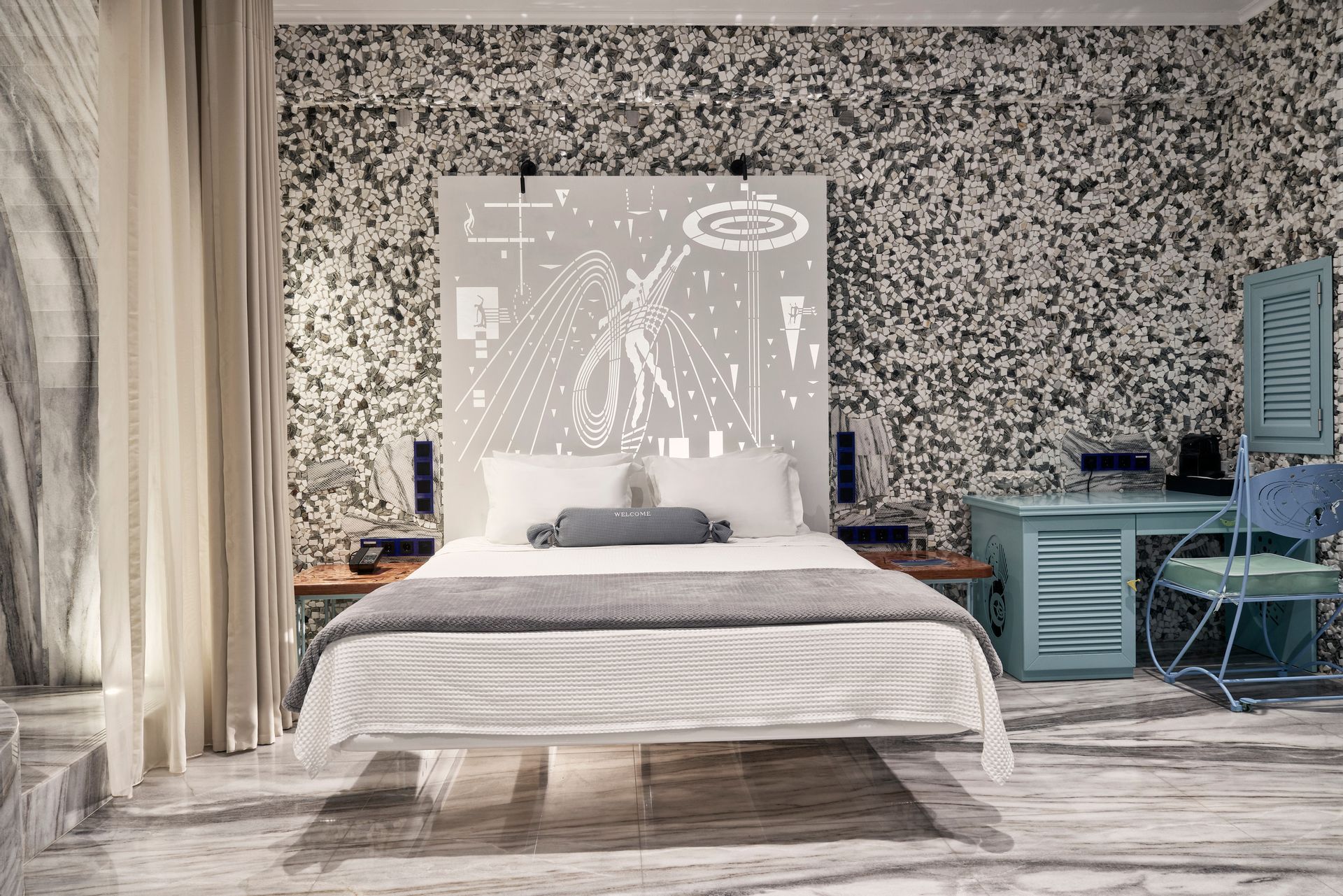 Echoes of Happiness | Two-Bedroom for 4