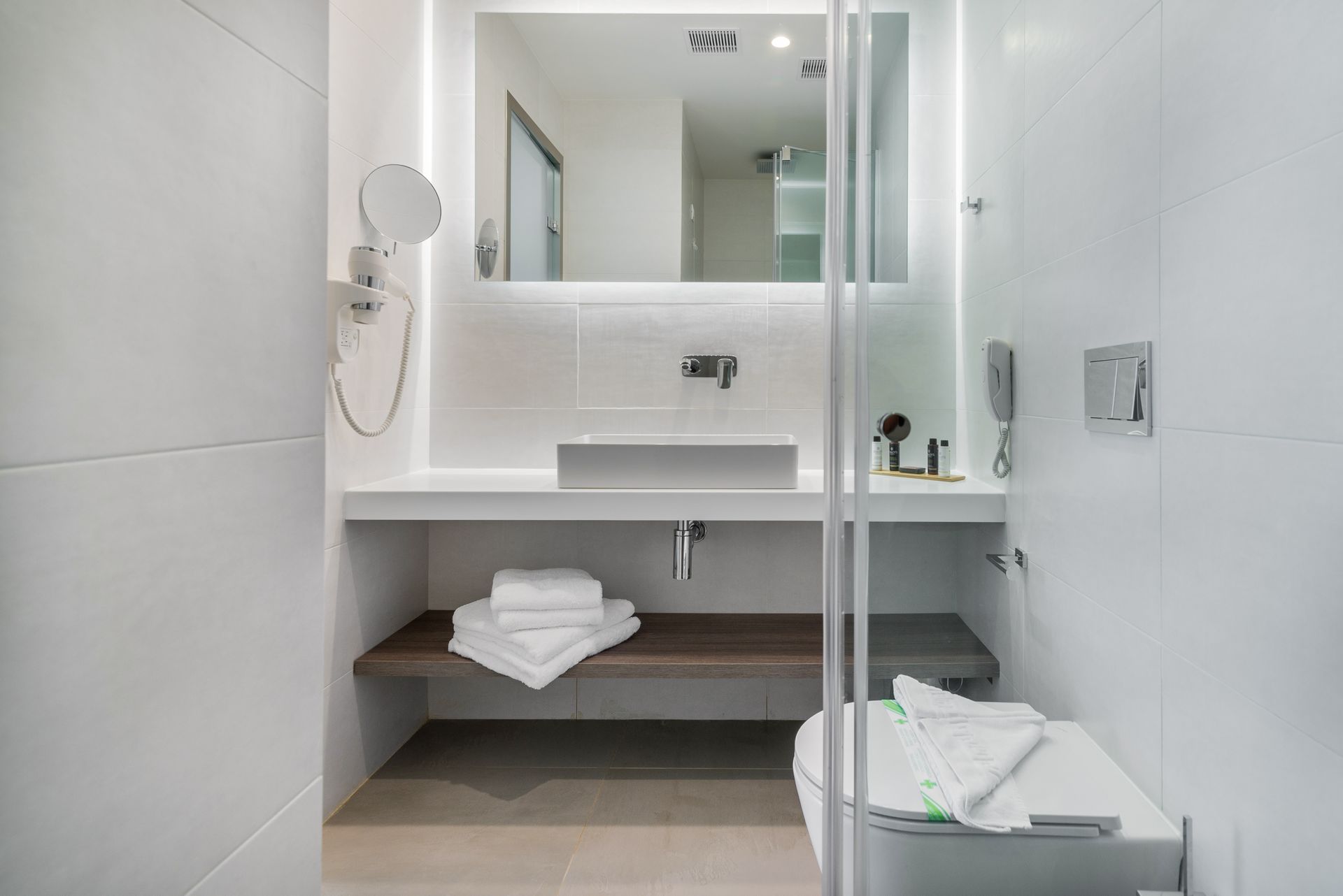 Double Pool View Room