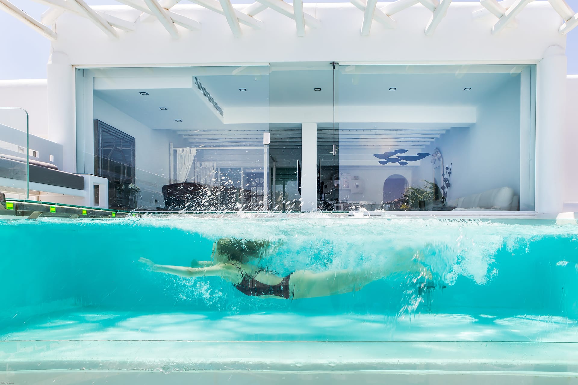 Signature Suite 130 Sea View with Private Glass Pool