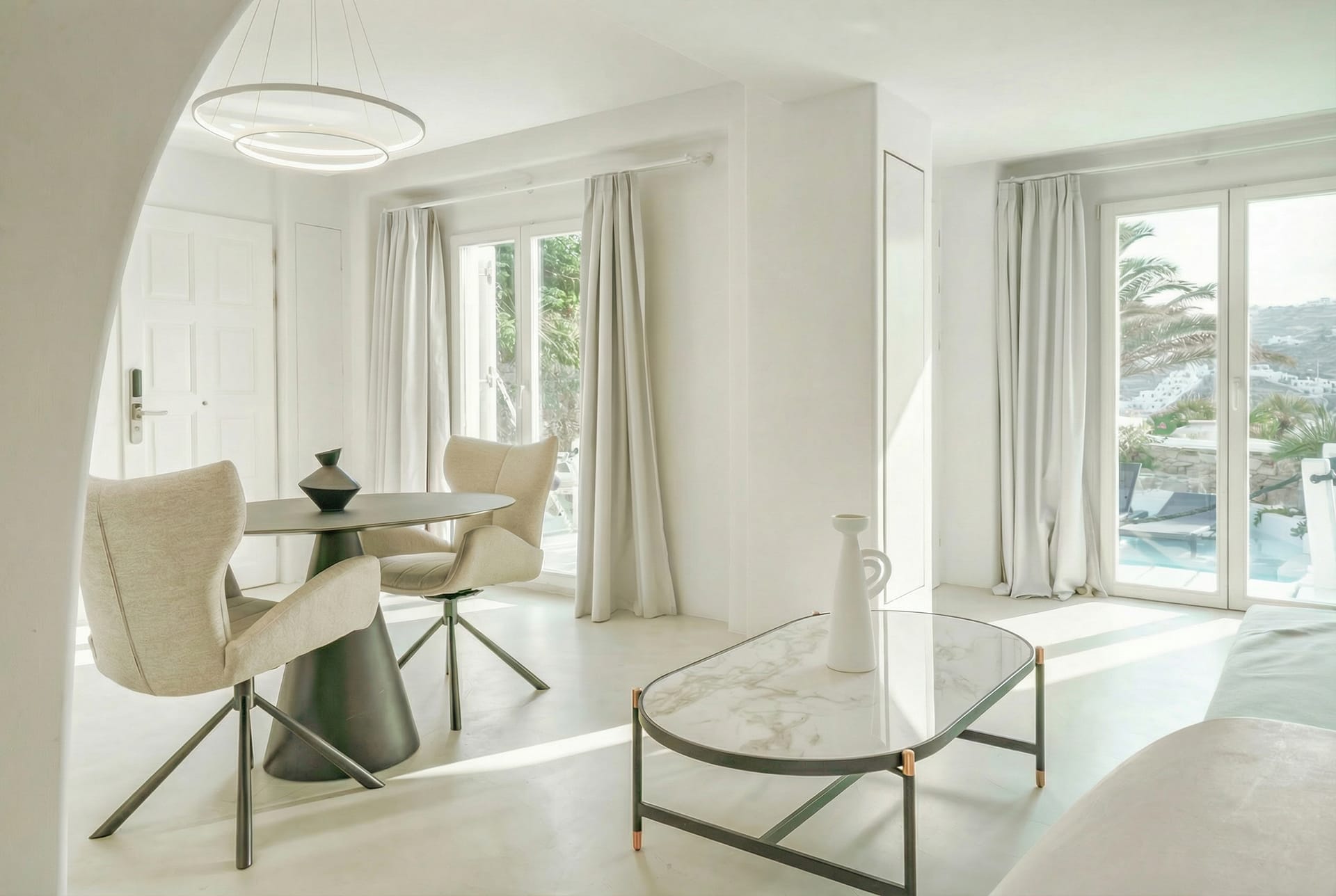 Two Bedroom Suite with Sea View &amp; Pool