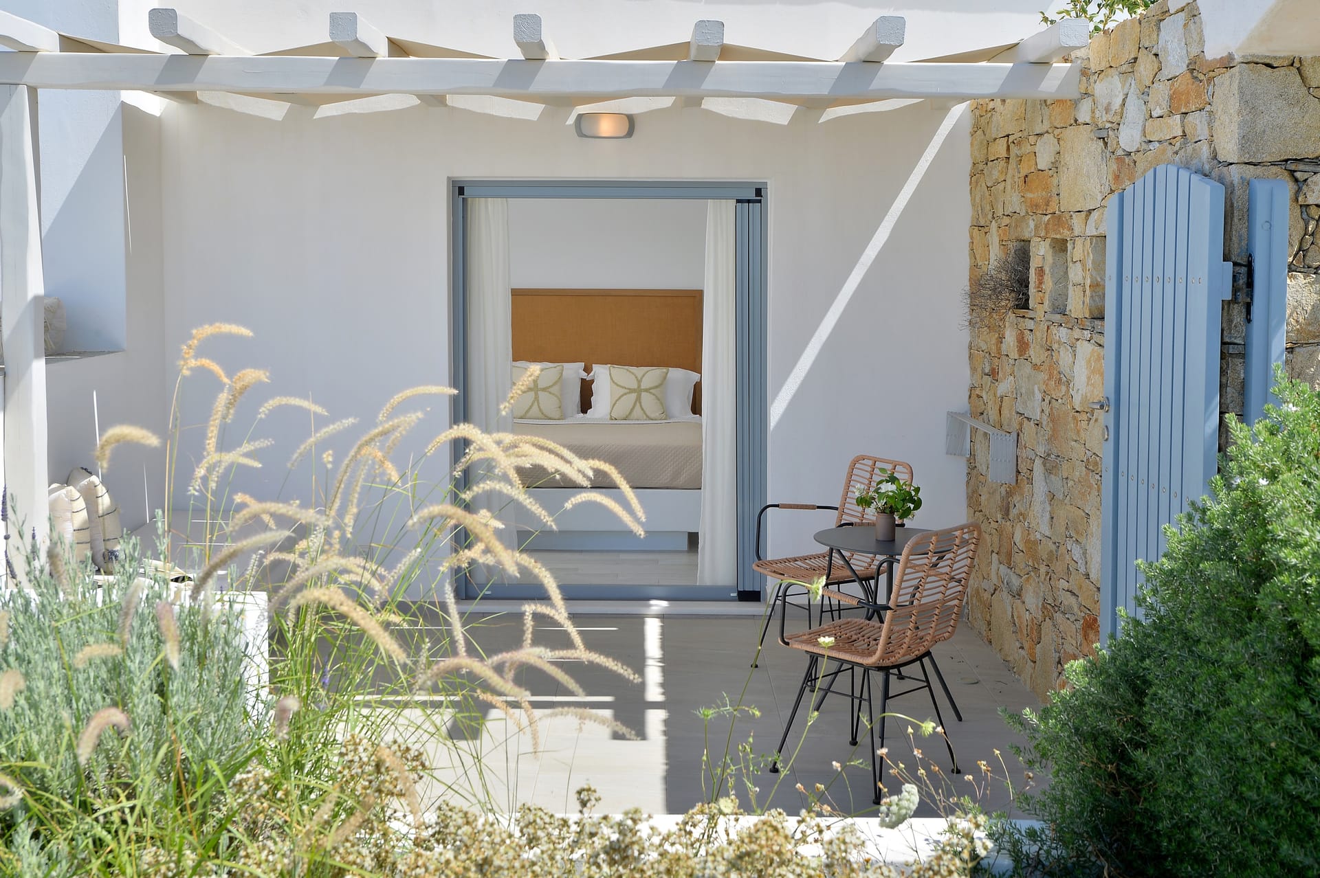 2-Room Sea View Suite with Private Pool