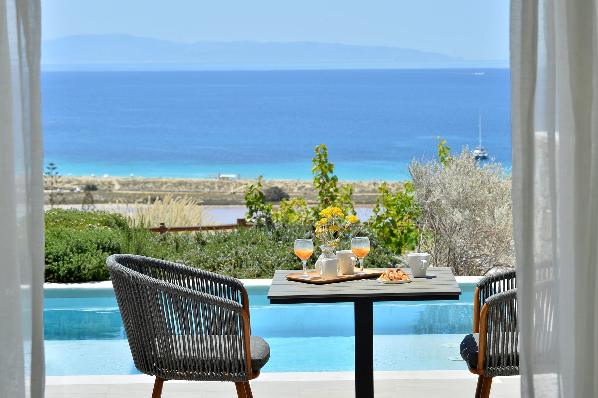 Mythology Estate 180° Sea View