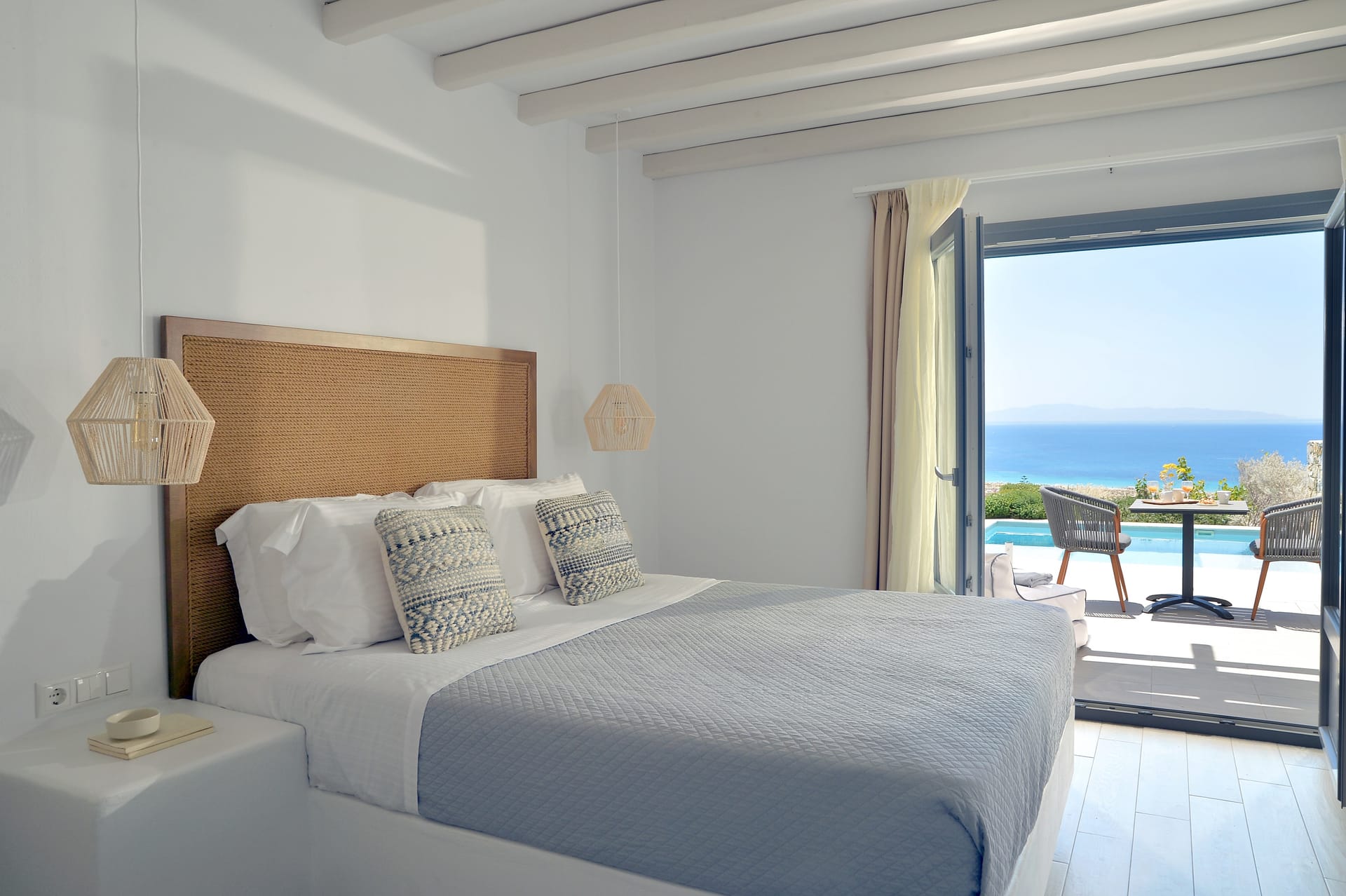 Mythology Estate 180° Sea View