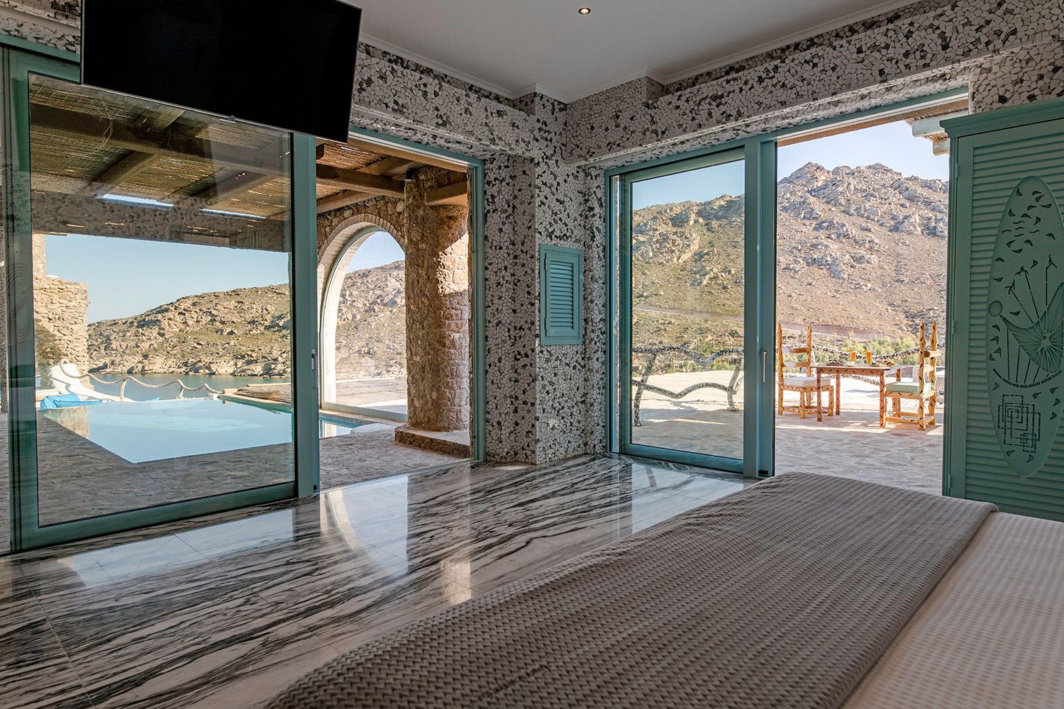 Afterglow Cave Pond Suite | Two-Bedroom