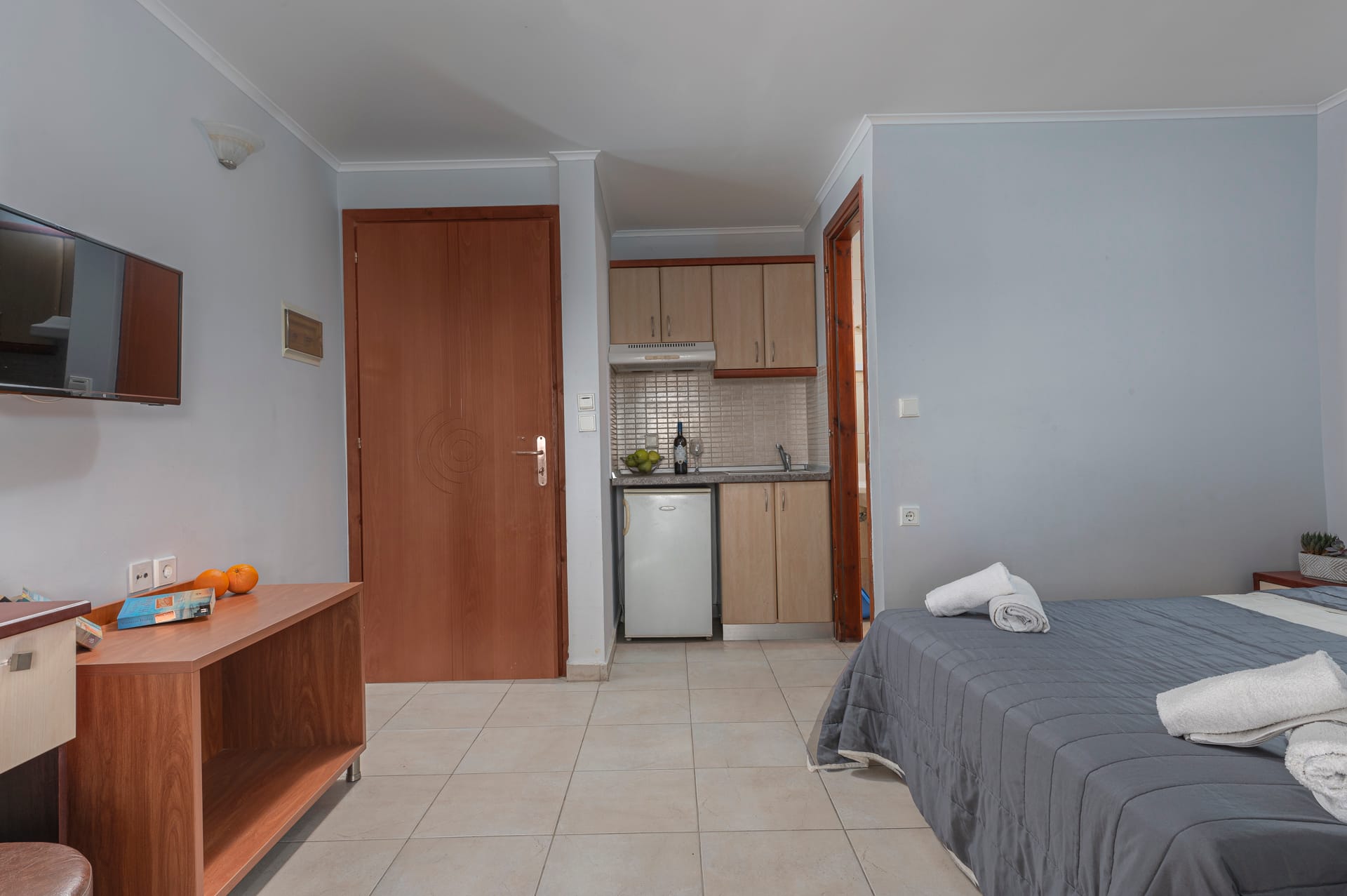 Economy Triple Room