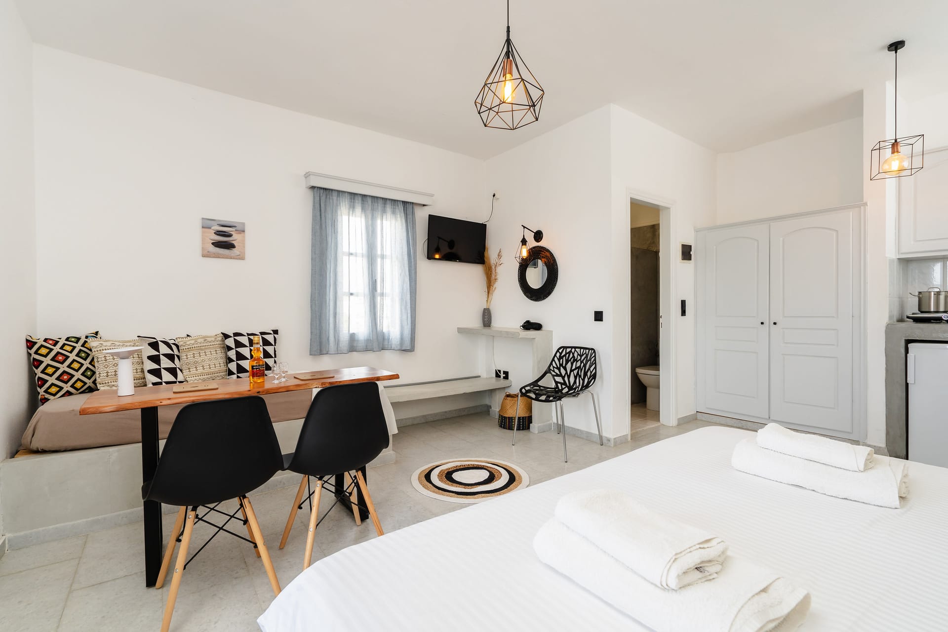 Deluxe King Room with Sea View