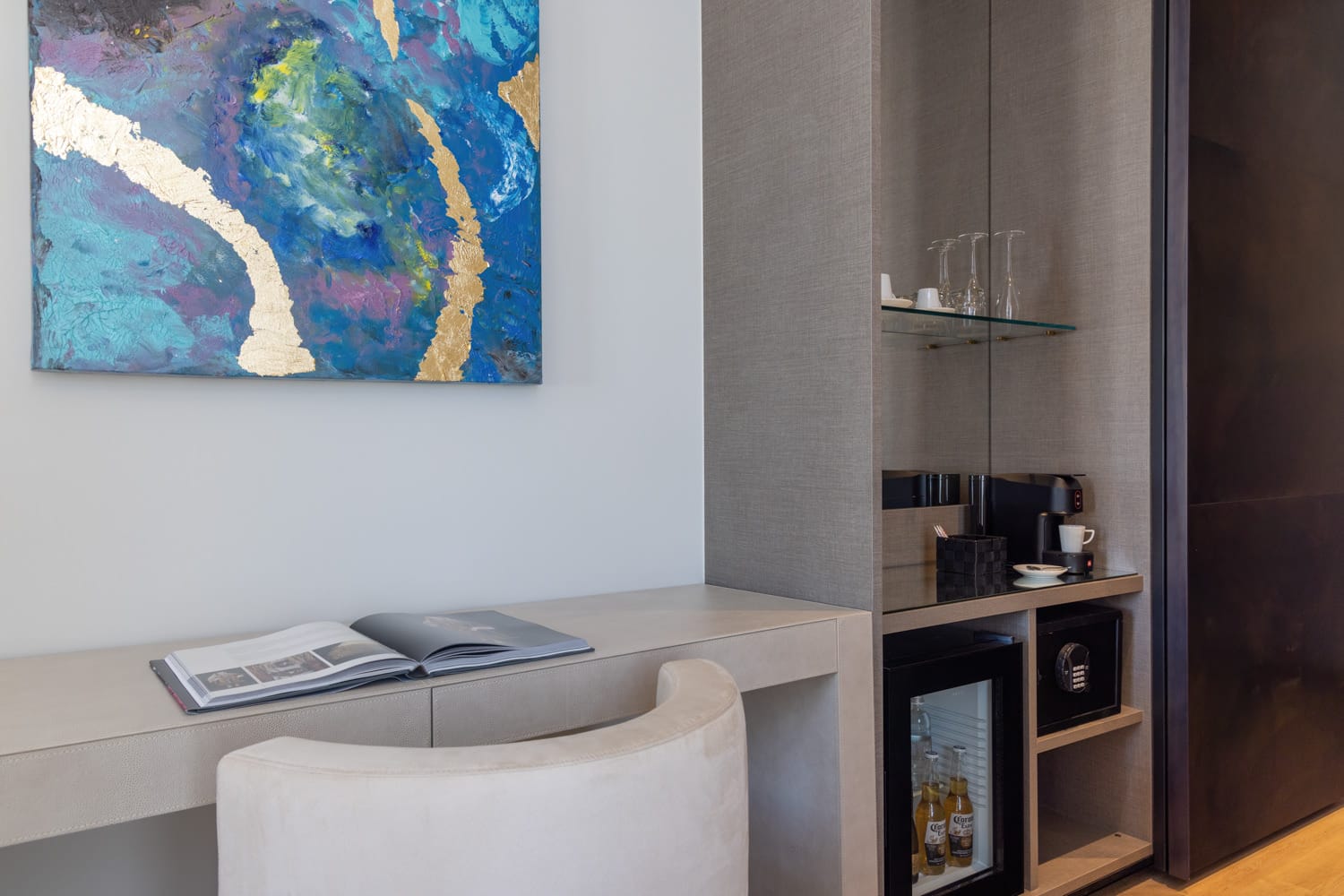 Junior Suite City View