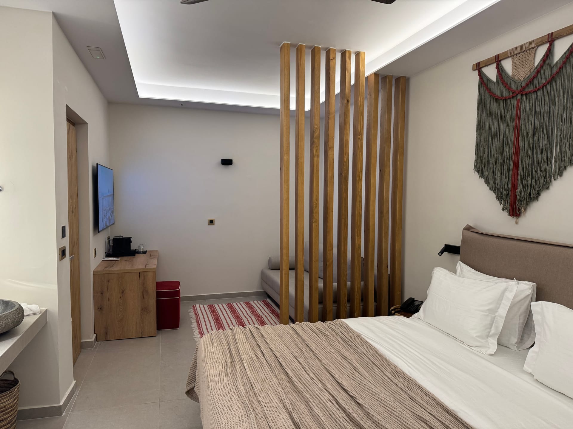 Cozy Double Room with Land View