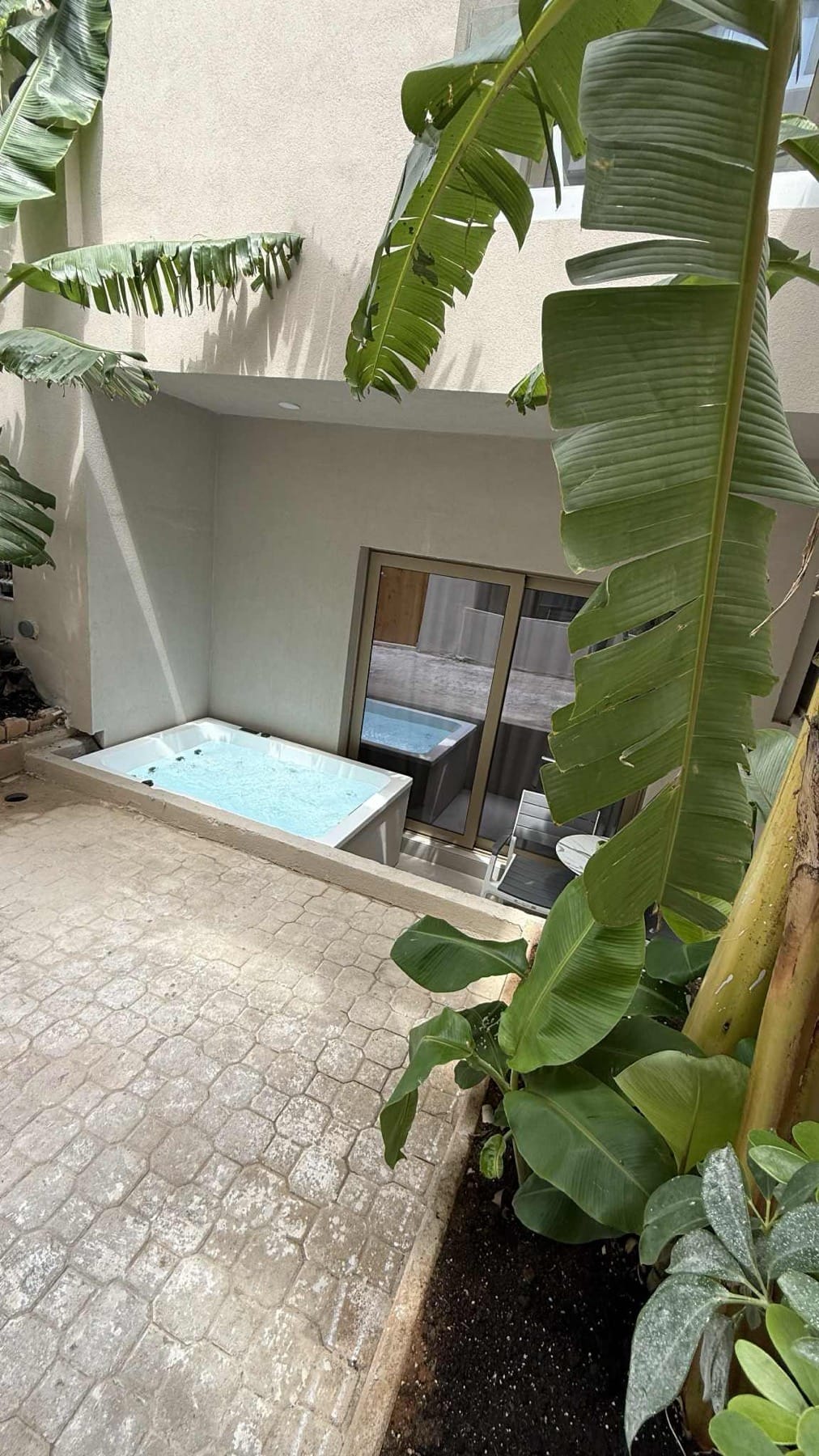 Deluxe Suite with Garden View and Outdoor Hot Tub