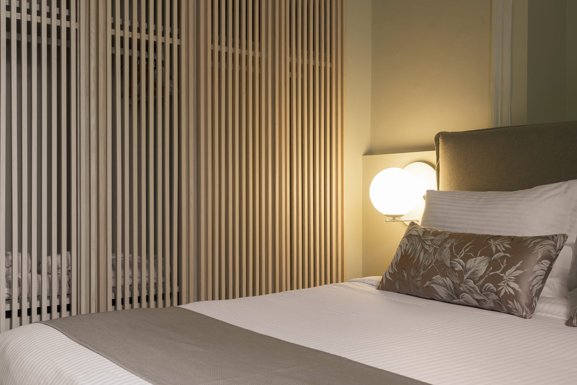 Two space Suite with Balcony (A1B1B3)