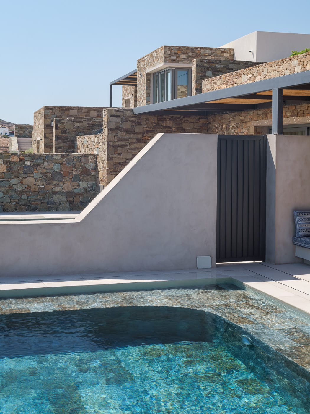 Suite with Private Heated Pool &amp; Sea View