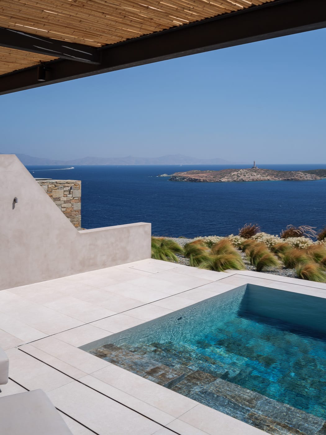 Suite with Private Heated Pool &amp; Sea View