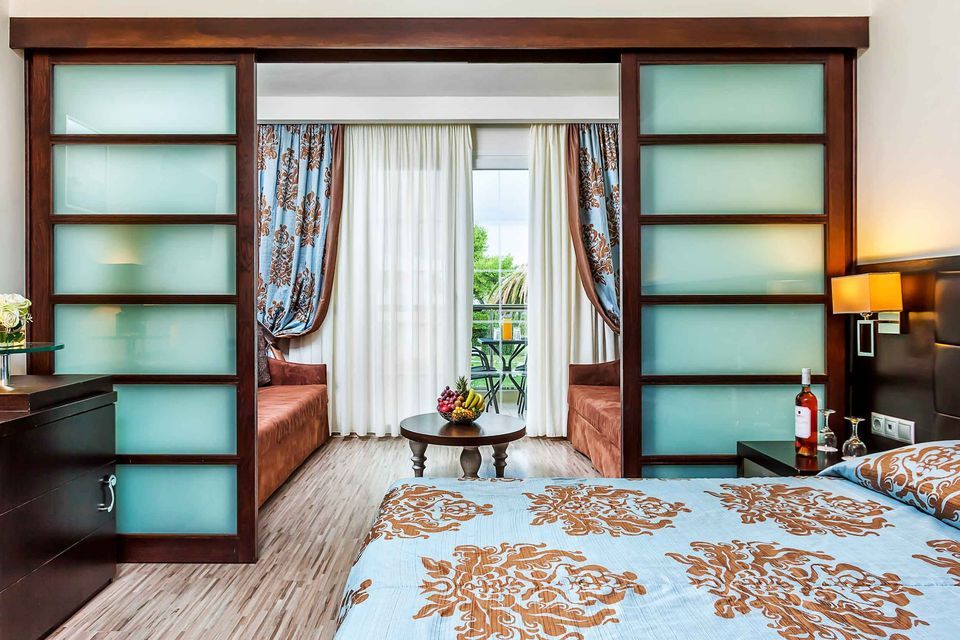 Family Room Side Sea View