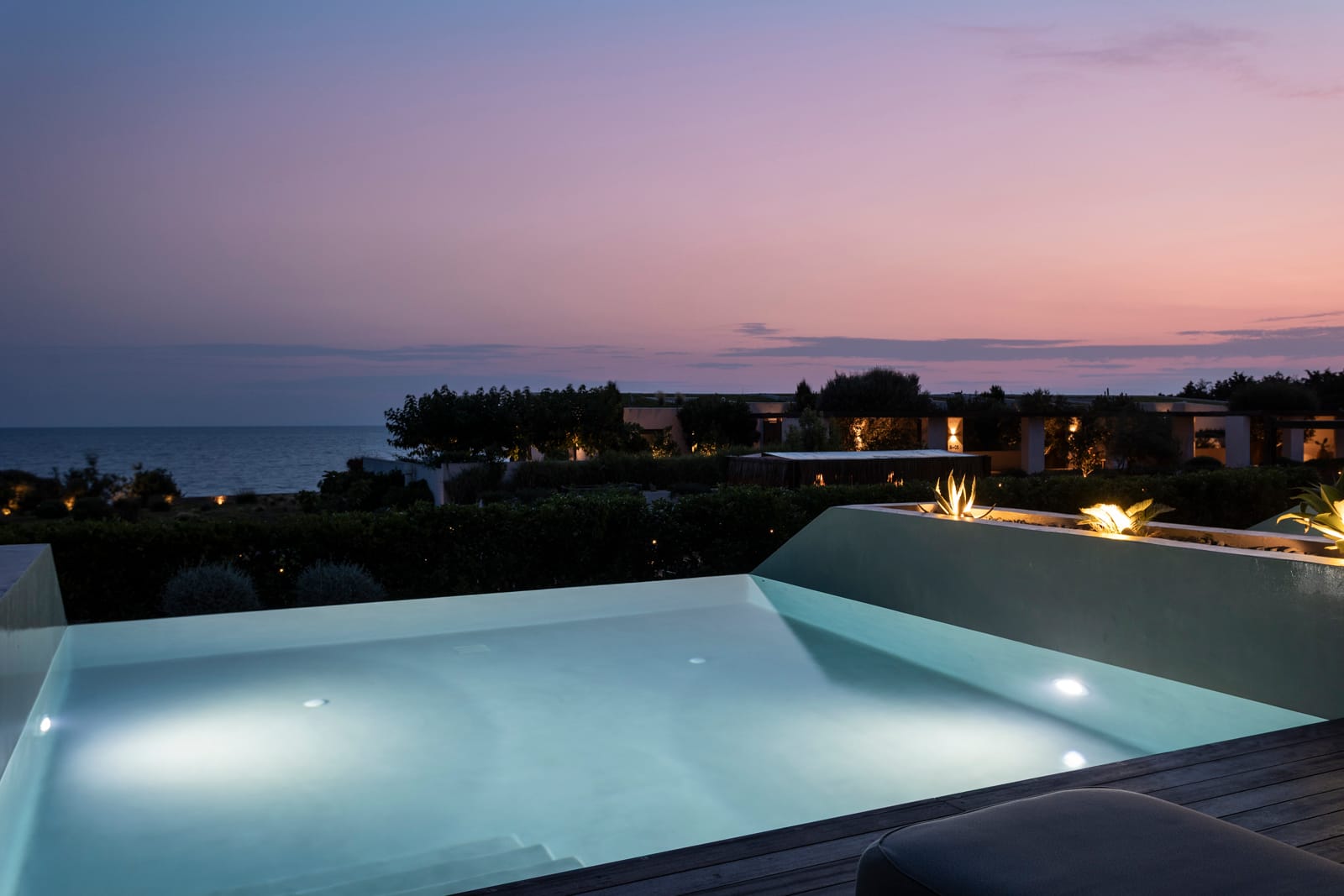 Mellow Pool Suite with Sea View