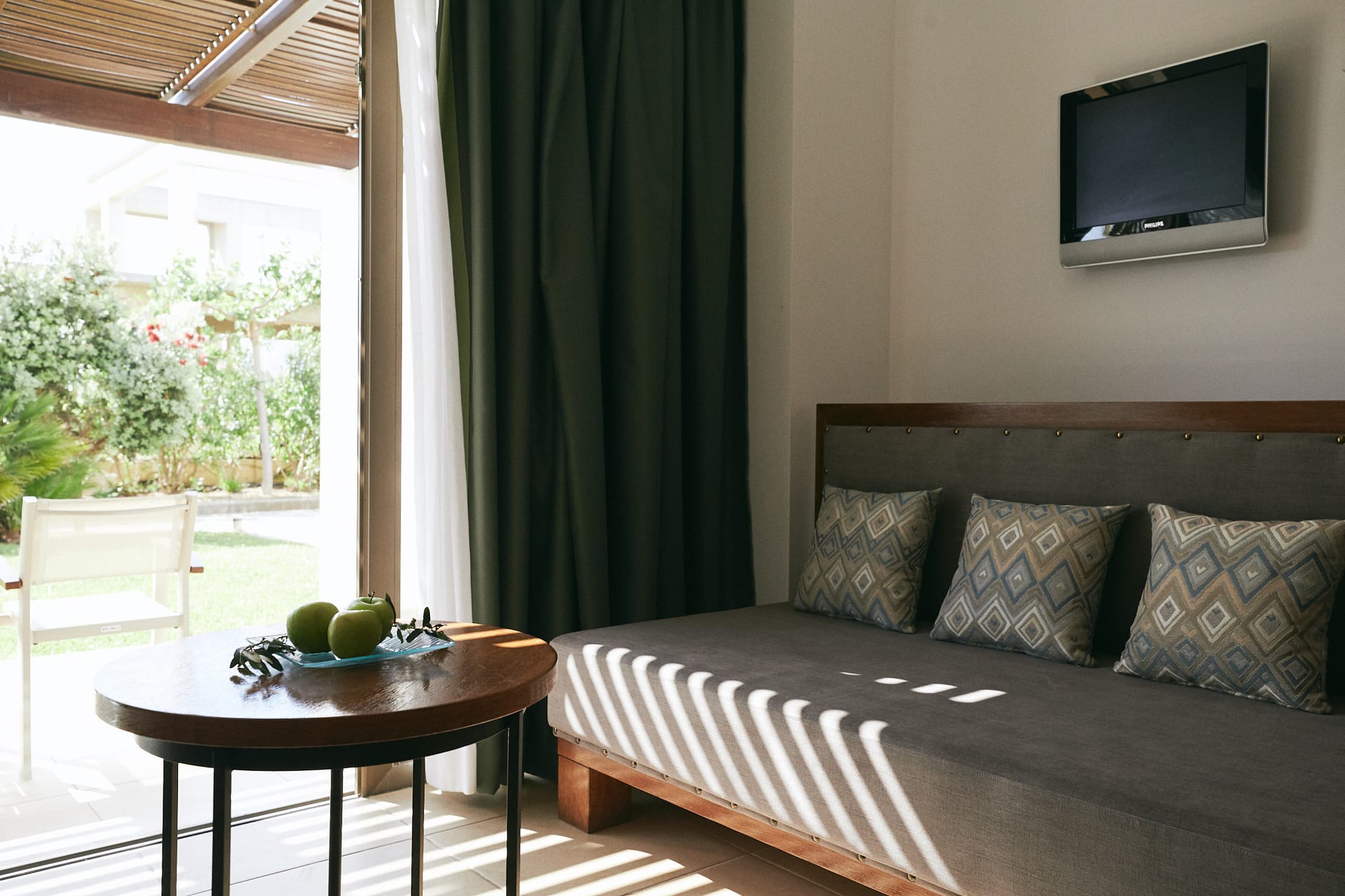 Deluxe Double Room Garden View