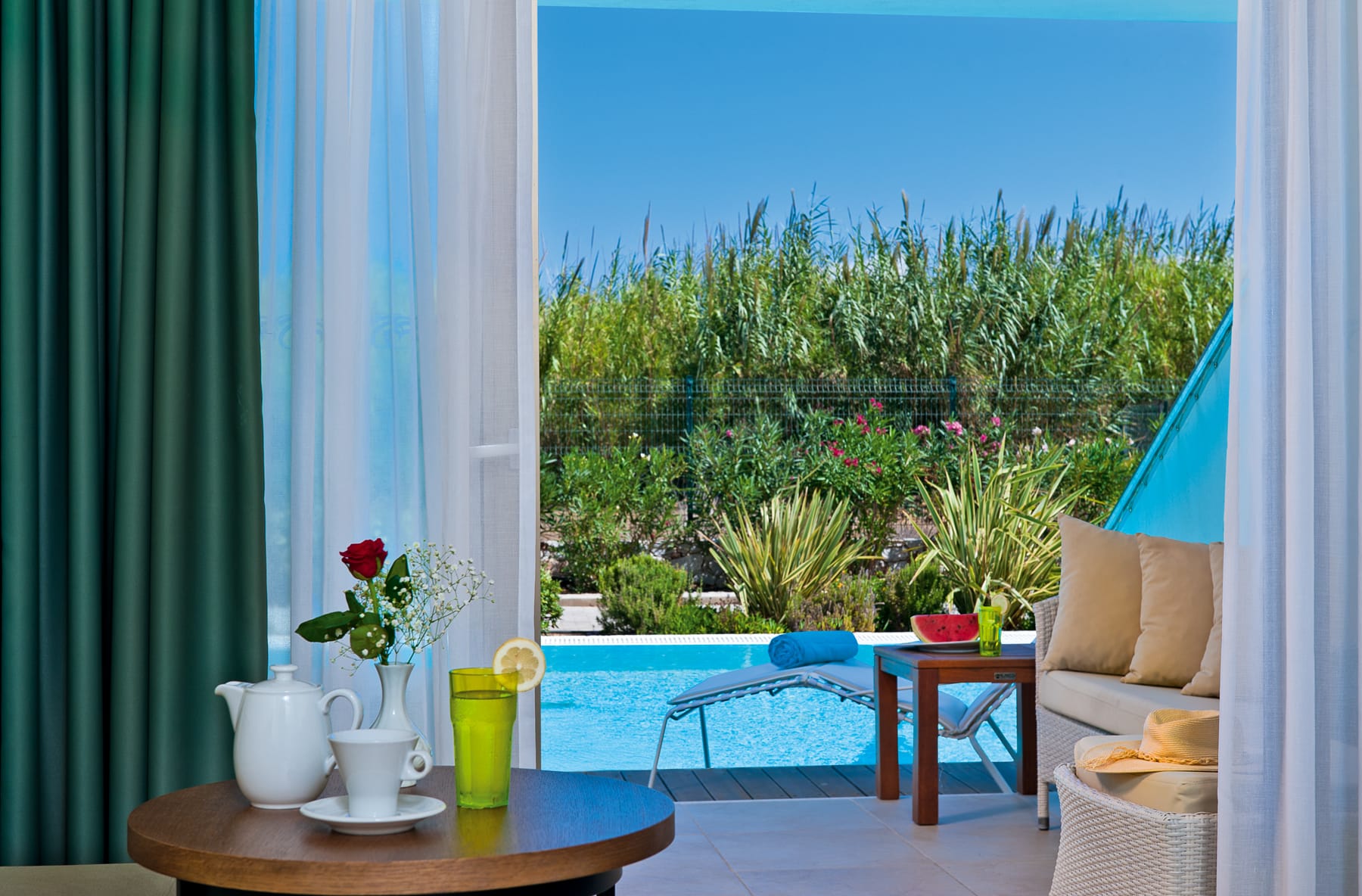 Superior Deluxe Double Room Shared Pool