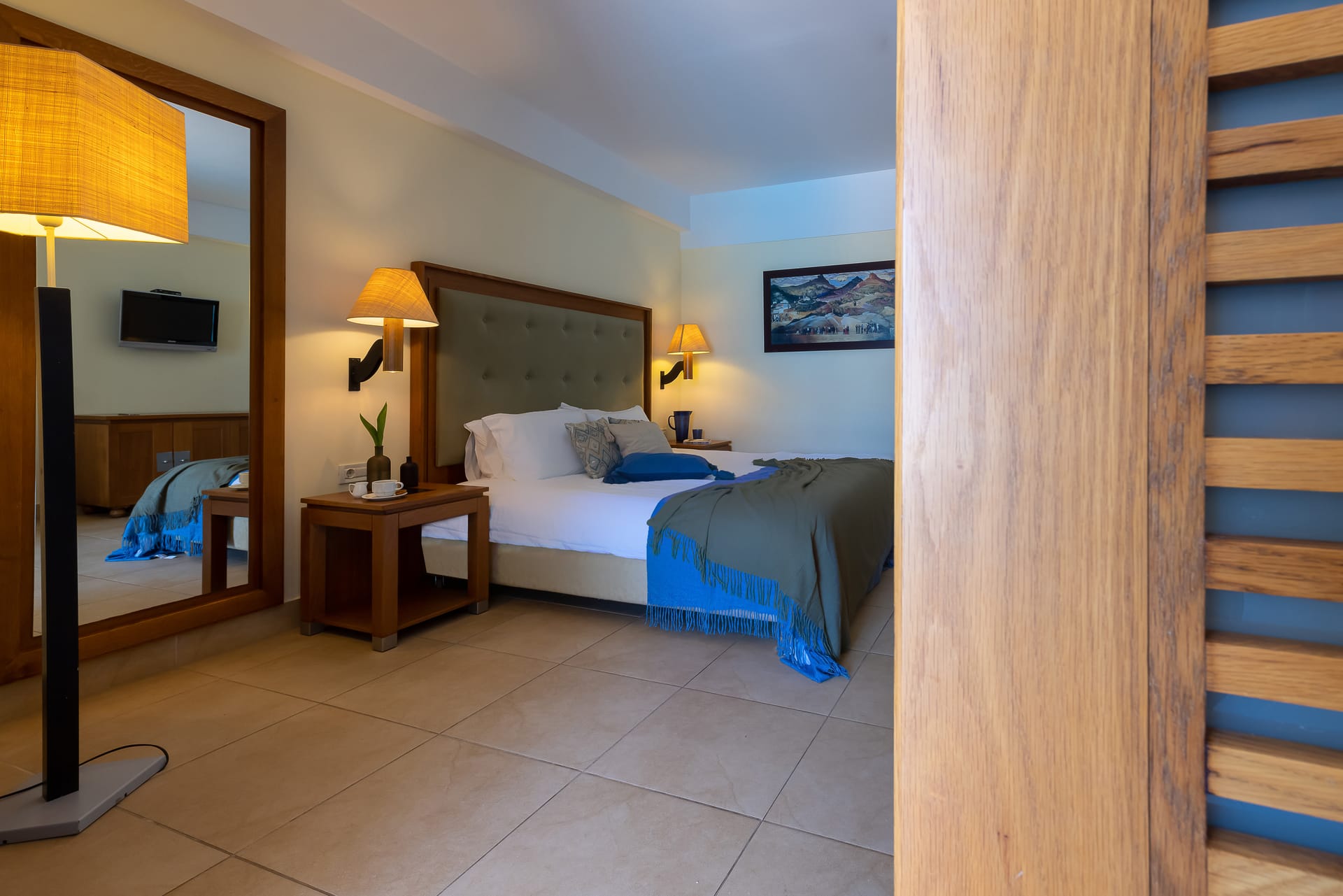 Superior Deluxe Family Room Shared Pool