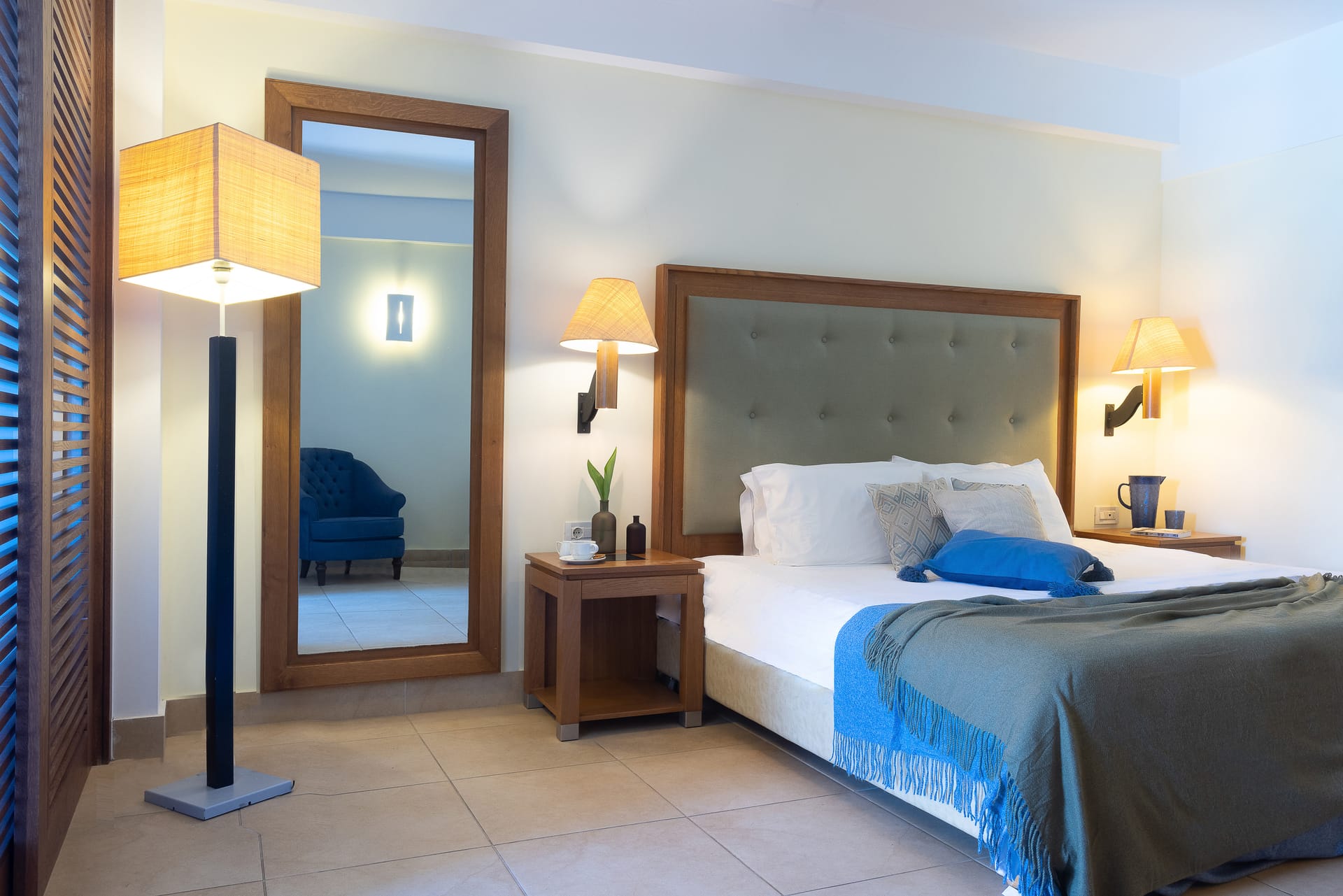 Superior Deluxe Family Room Shared Pool