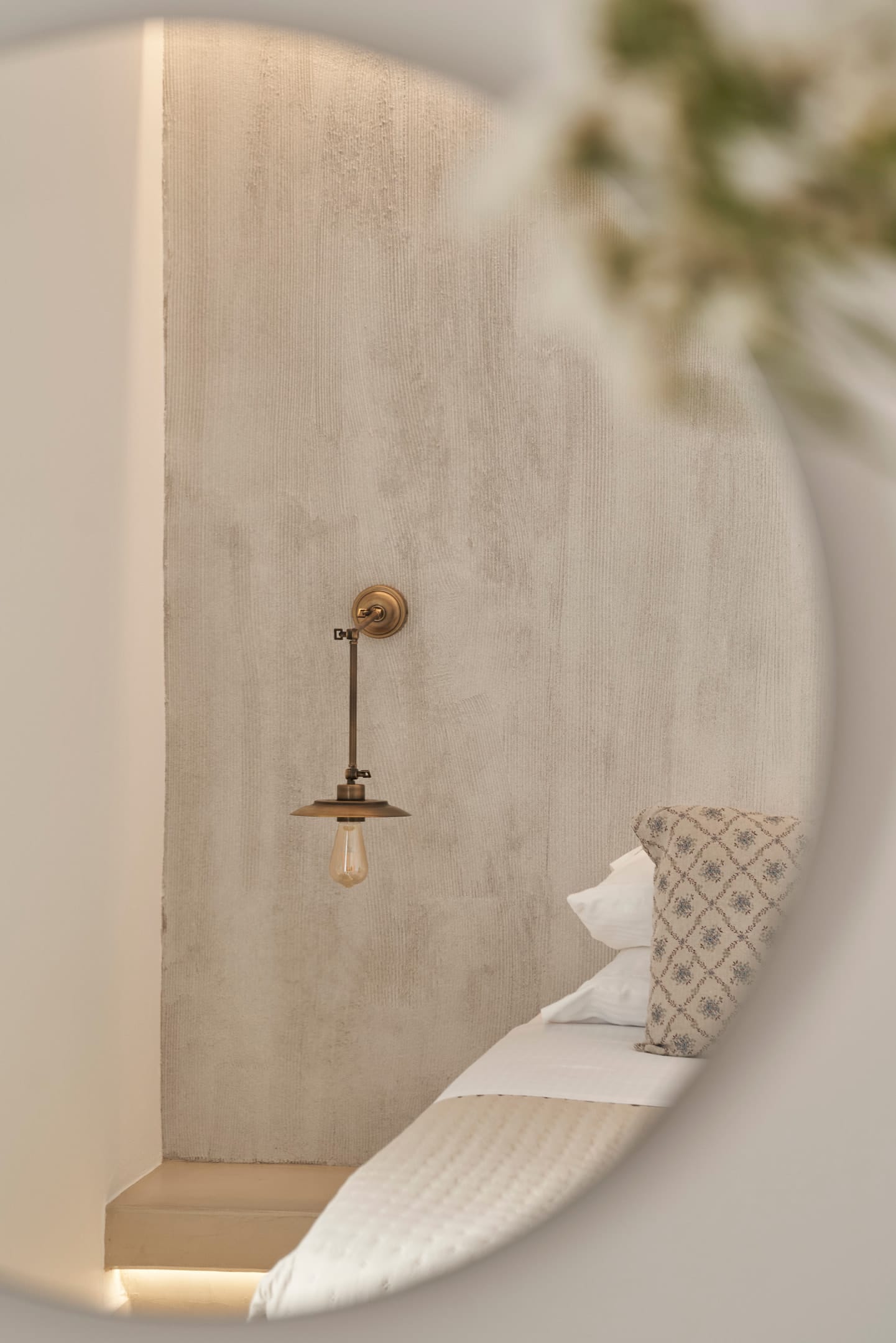 Deluxe One Bedroom Suite With View and Jacuzzi