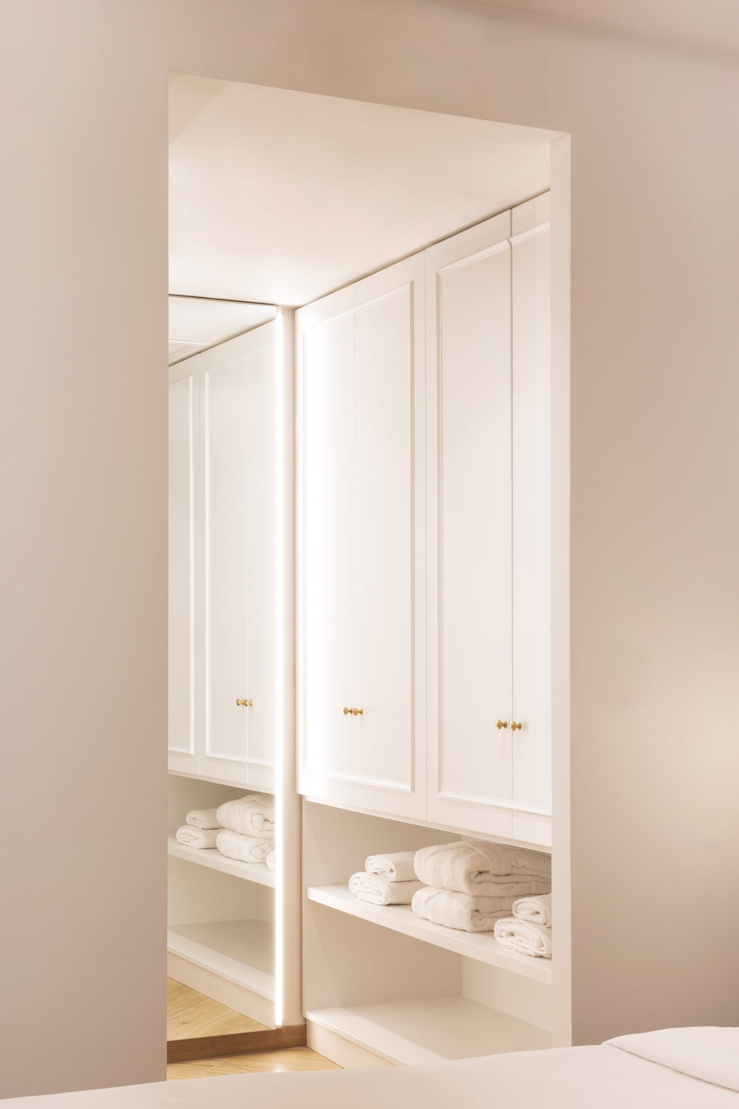 Legacy Deluxe Suite