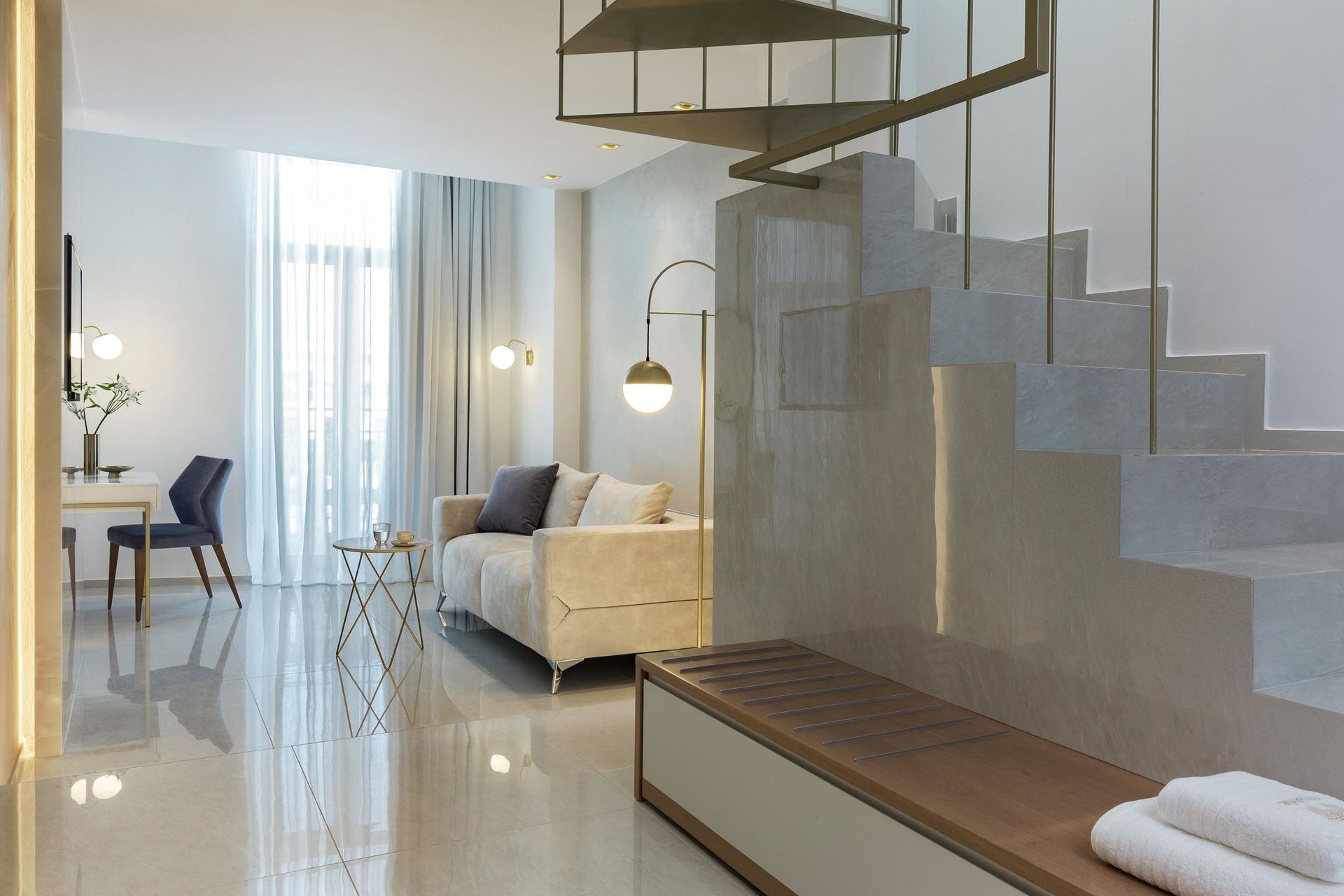 Duplex suite (Amethyst) | 40m2