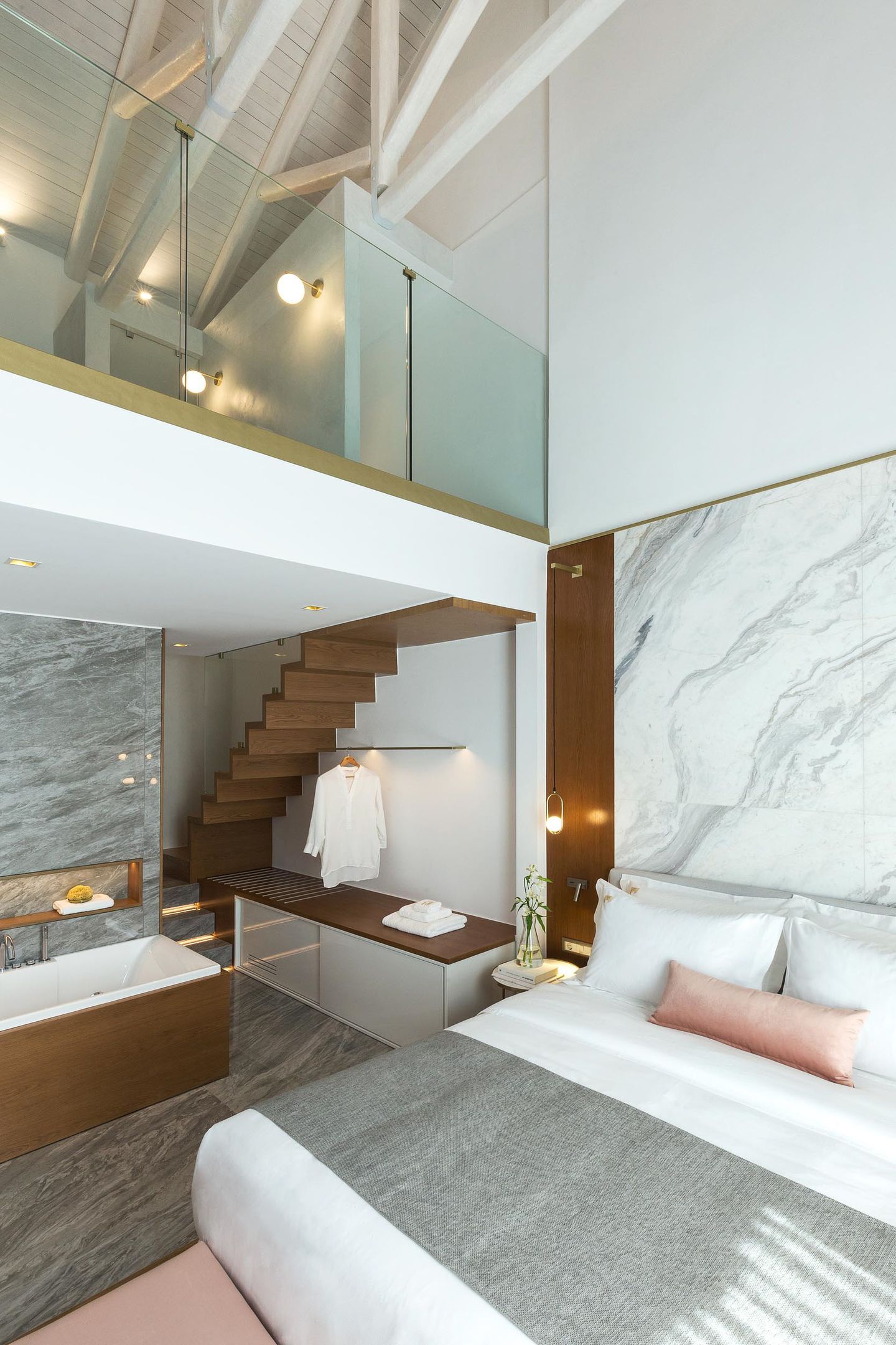 Executive Duplex suite with spa bath (Diamond) | 50m2