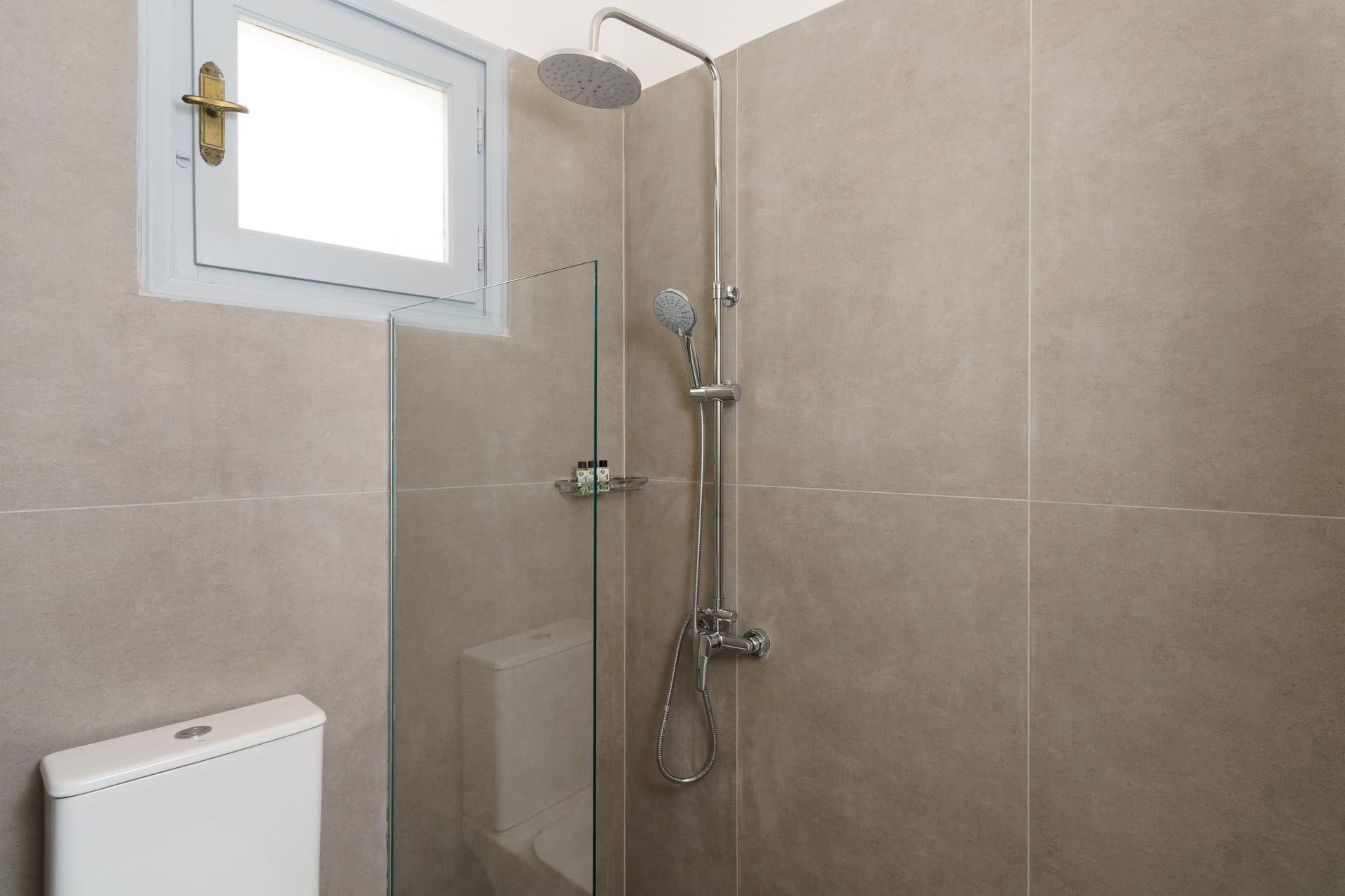 Friends and Family with Surrounding View