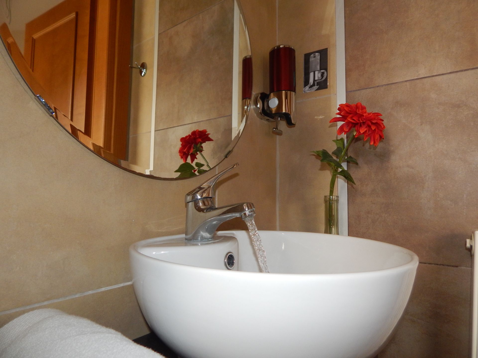 No3 - Studio with Balcony