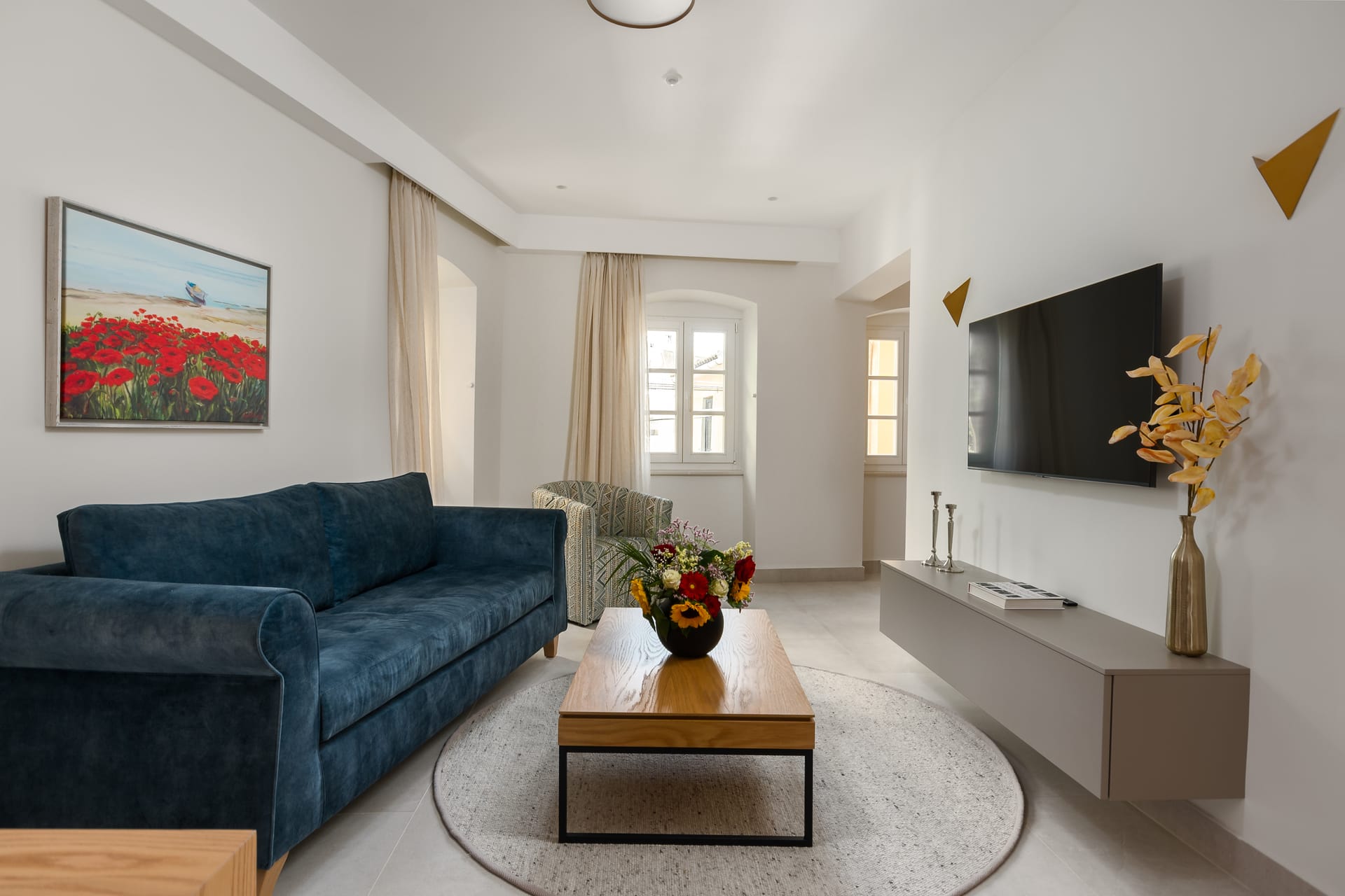 Executive Suite Cantons View