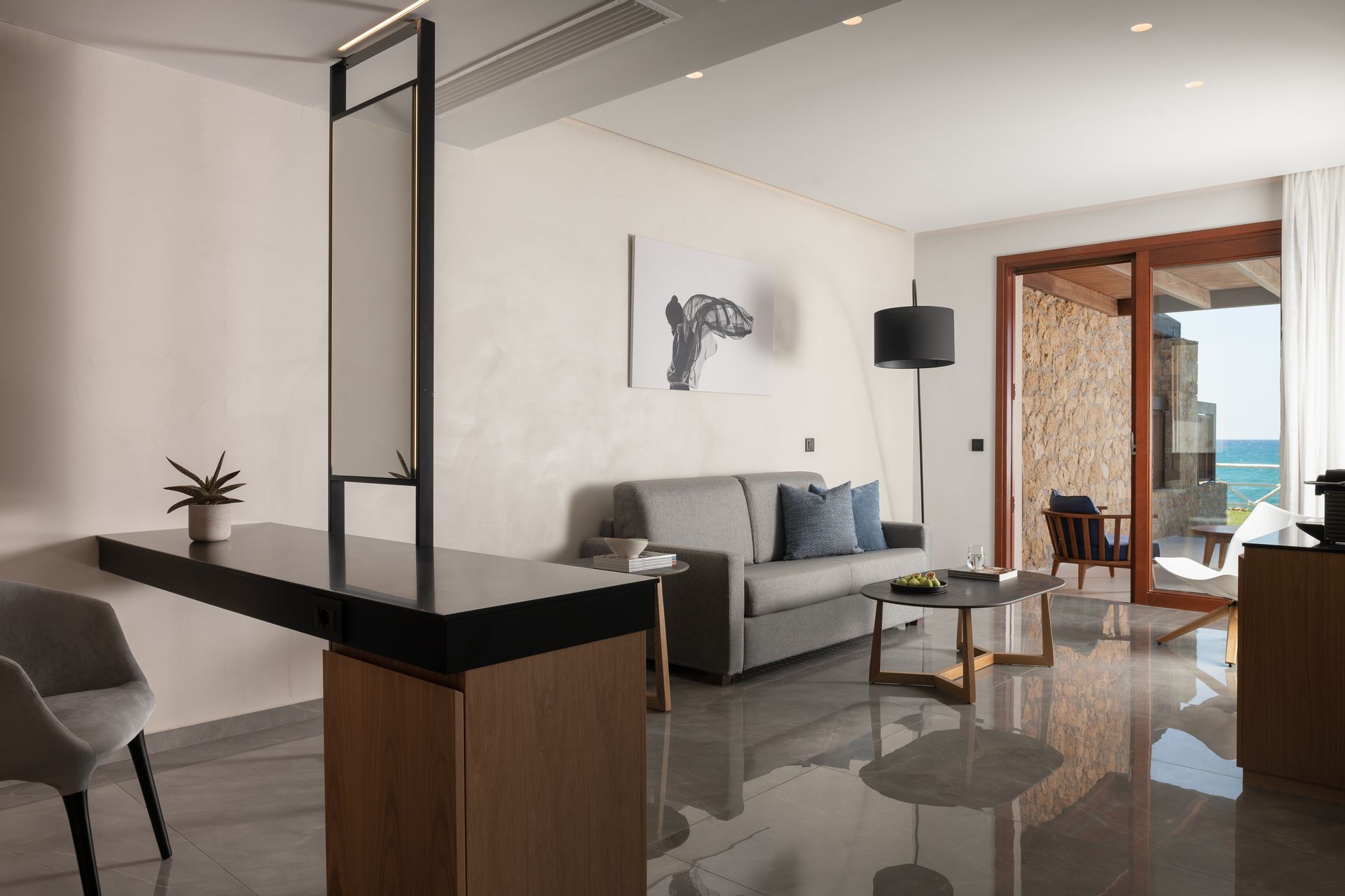 LUXURY SUITE SEA FRONT WITH PRIVATE POOL