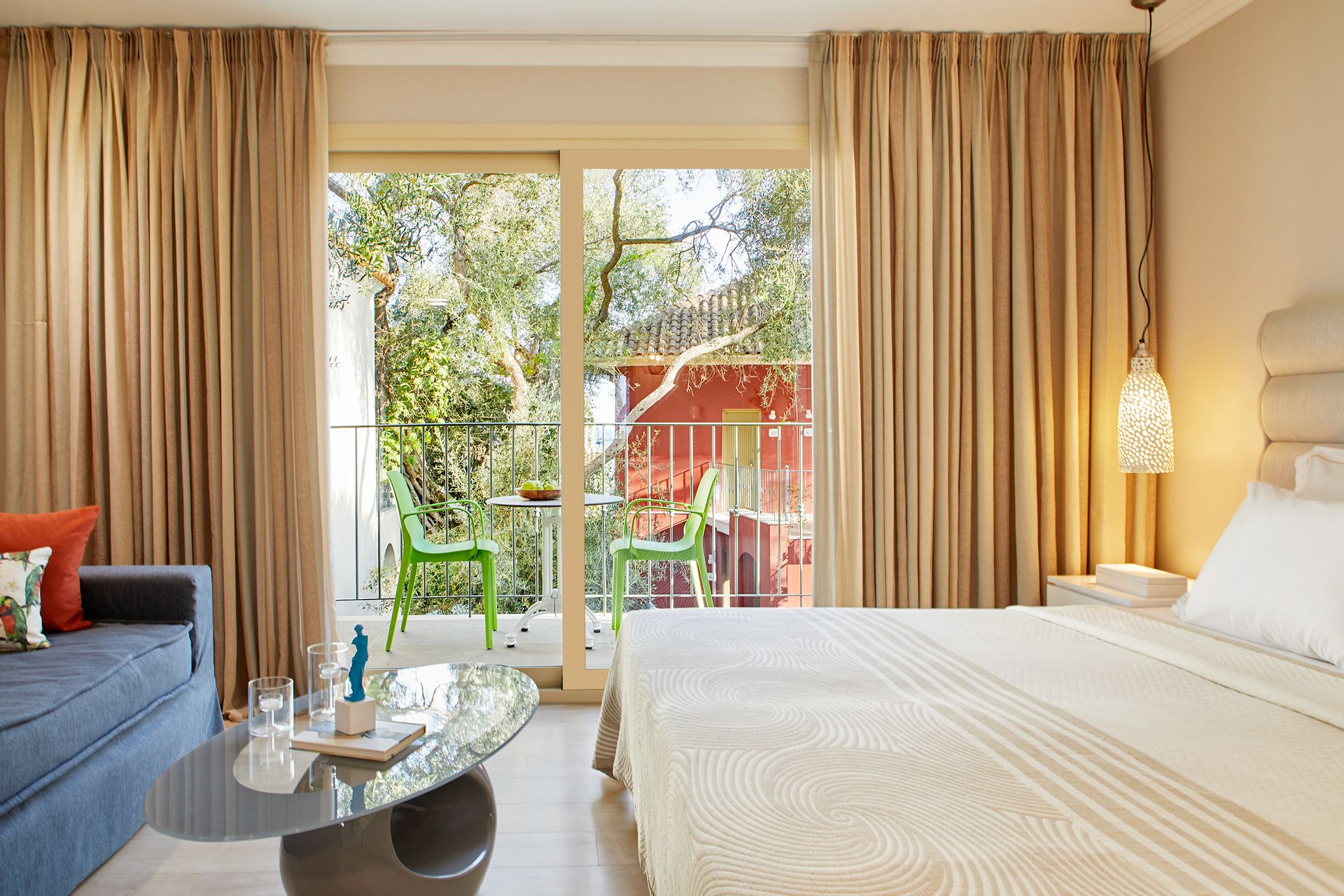 Premium Garden Room
