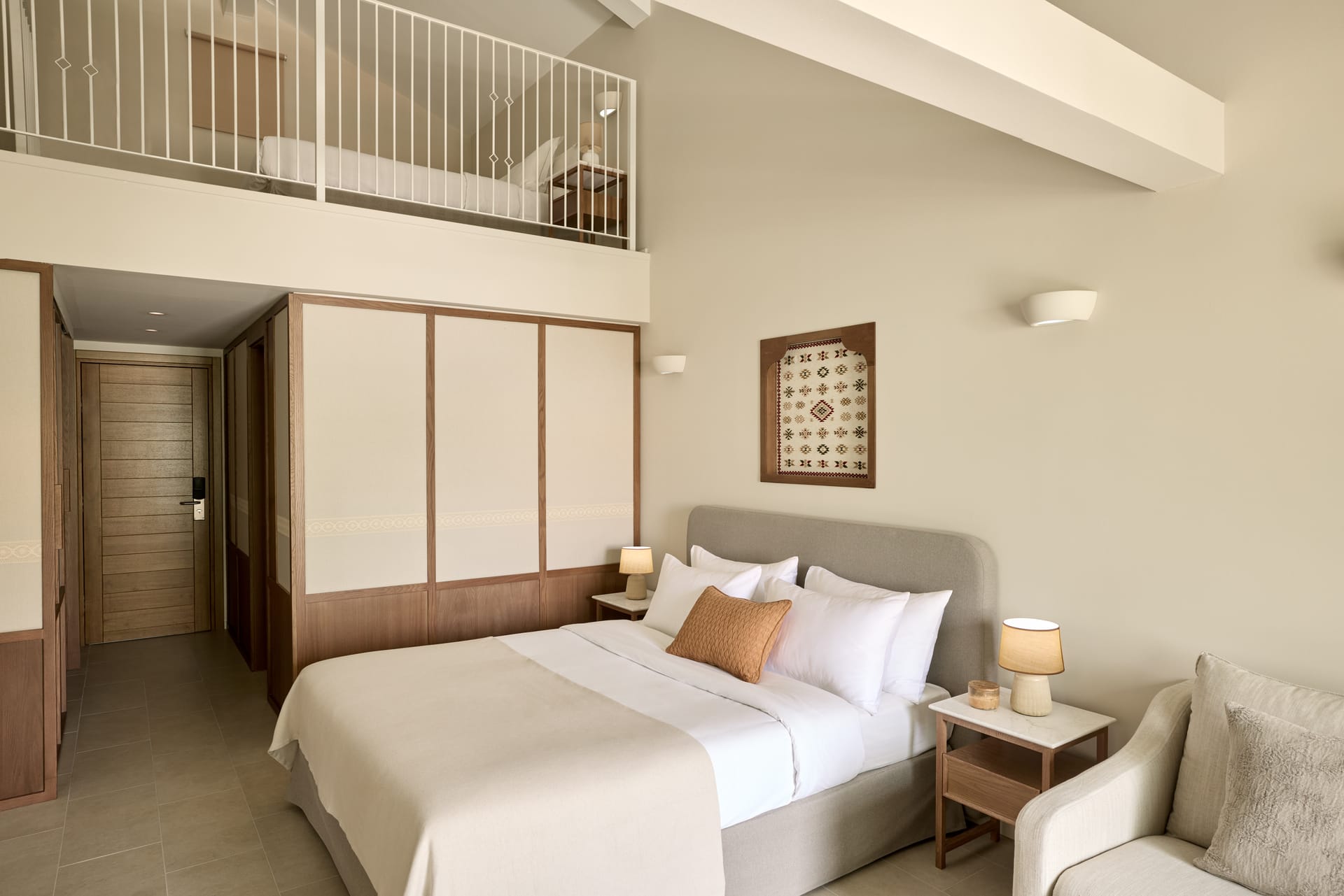 Eden Suite with Attic (Annex Building)