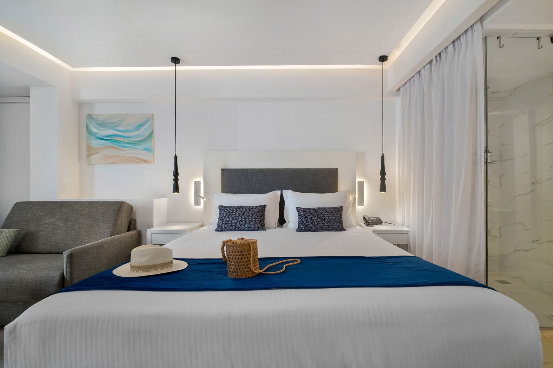 Lower Ground Level Suite with Plunge Pool