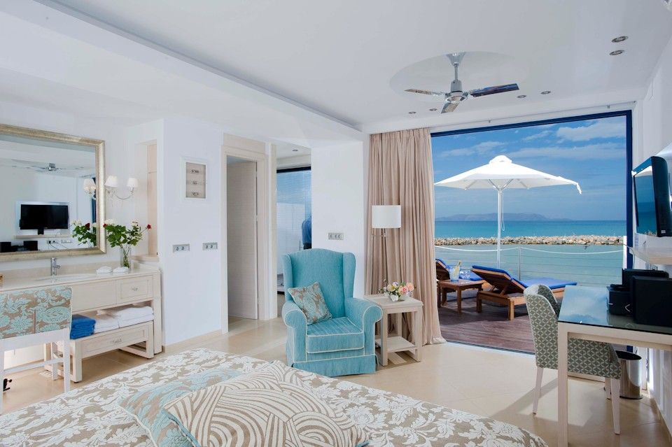 2 Bedroom Island Suite Seafront