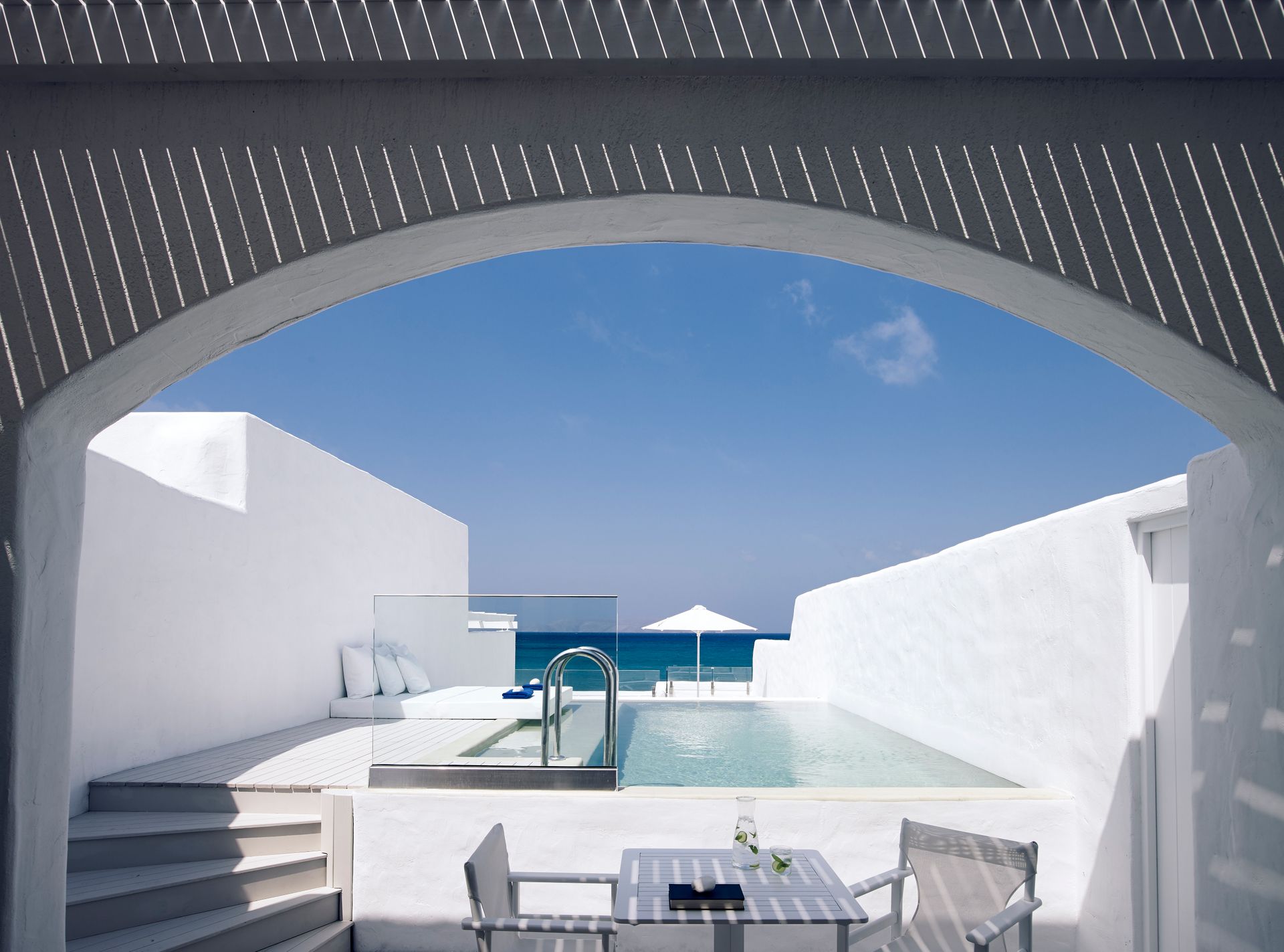 Spa Suite Seafront with Private Heated Pool