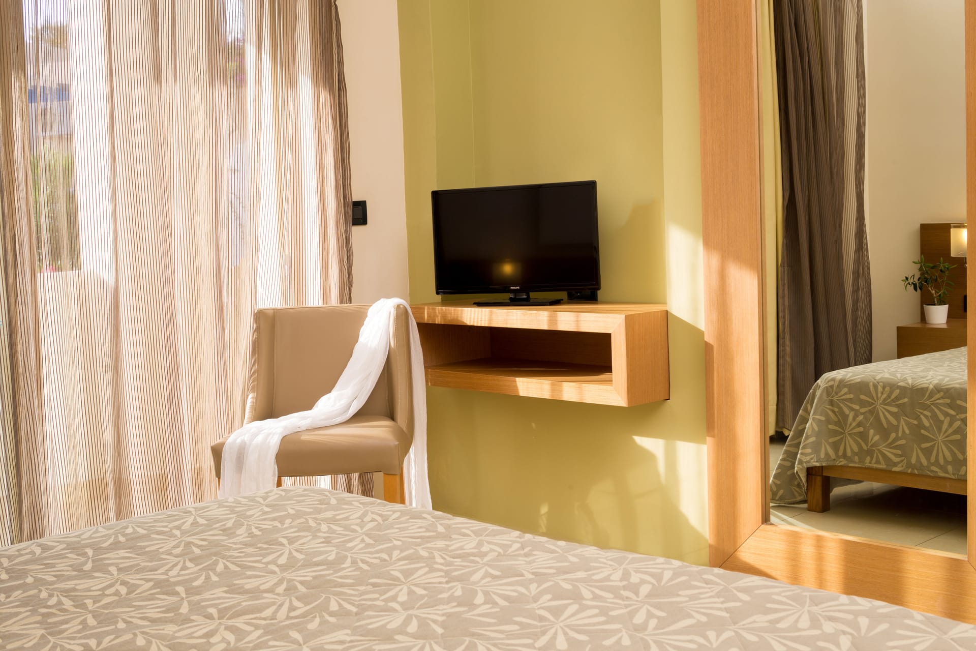 Junior Suite With Garden View