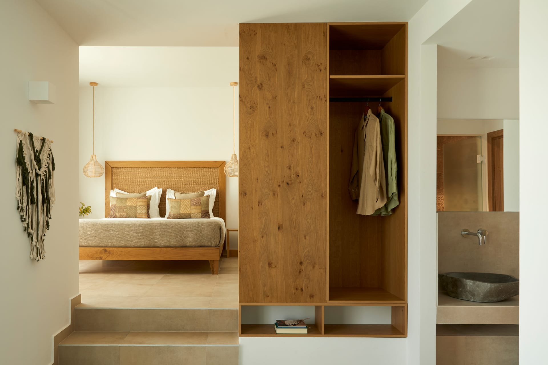 Junior Suite with open-air whirlpool